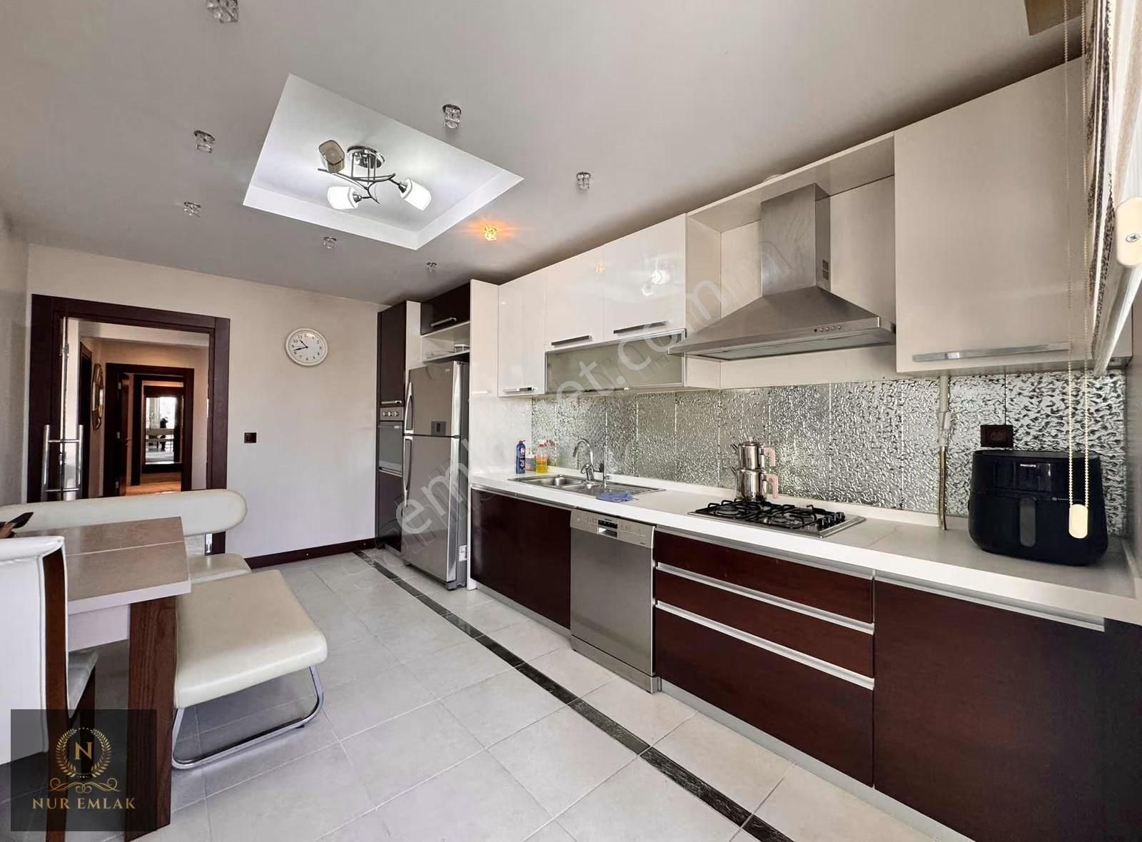 Beyaz İnci Konakları Cadde Cephe'li Büyük Tip 3+1 Satılık Daire - Görsel 23