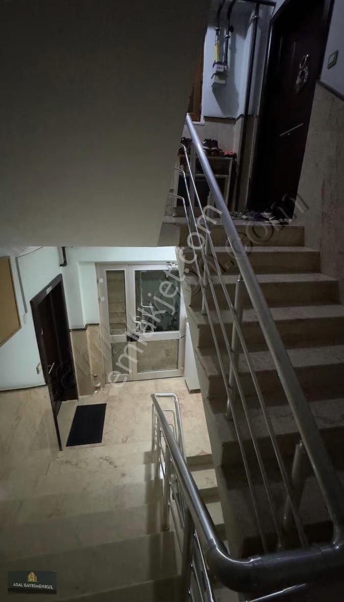 Asal Gayrimenkulden Site İçi Otoparklı 3+1 - Görsel 2