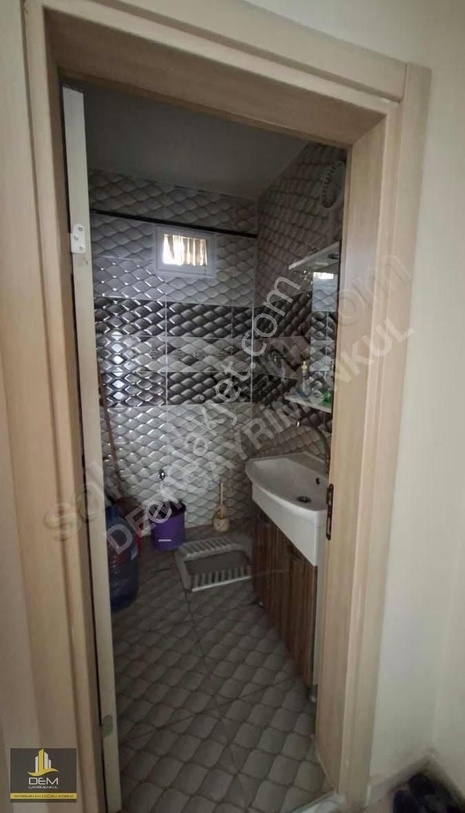 Arnavütköy Merkeze Yakın Konumda Satılık Düz Ayak Dükkan - Görsel 21