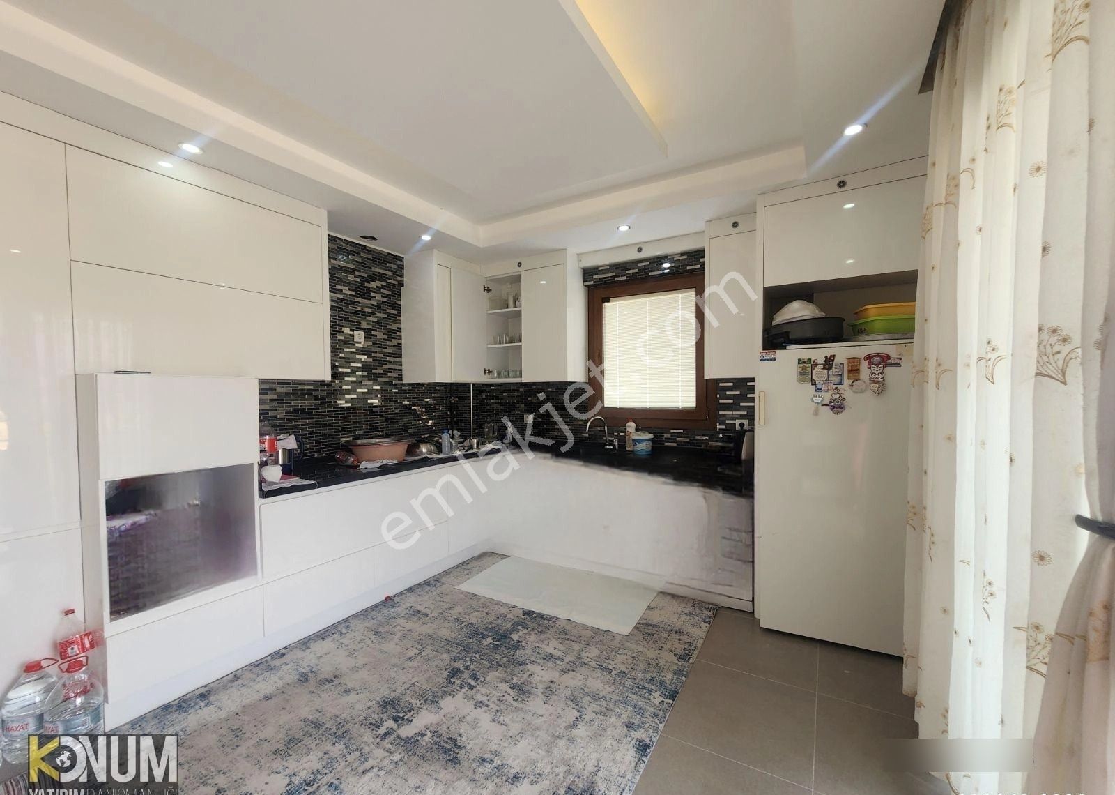 Yenişafak Satılık 210 M2 4+1 Ara Kat Daire İyi Konumda - Görsel 12