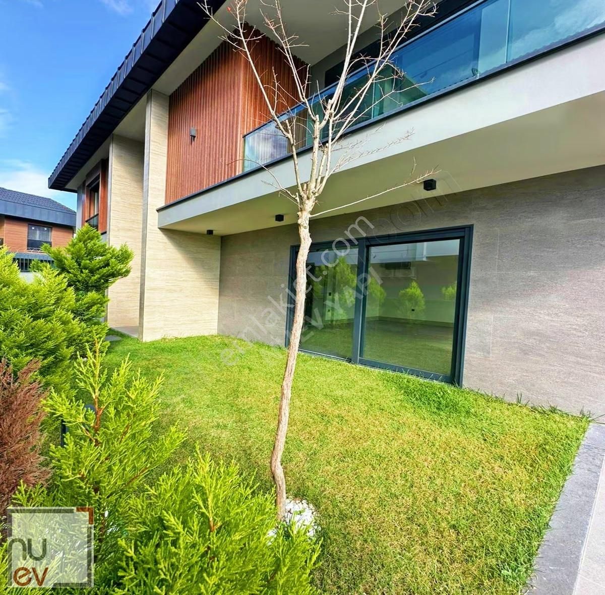 Müstakil Havuzlu 5+2 Villa Modern Tasarım,ferah Yaşam - Nuev - Görsel 2