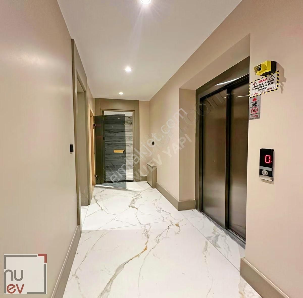 Müstakil Havuzlu 5+2 Villa Modern Tasarım,ferah Yaşam - Nuev - Görsel 11