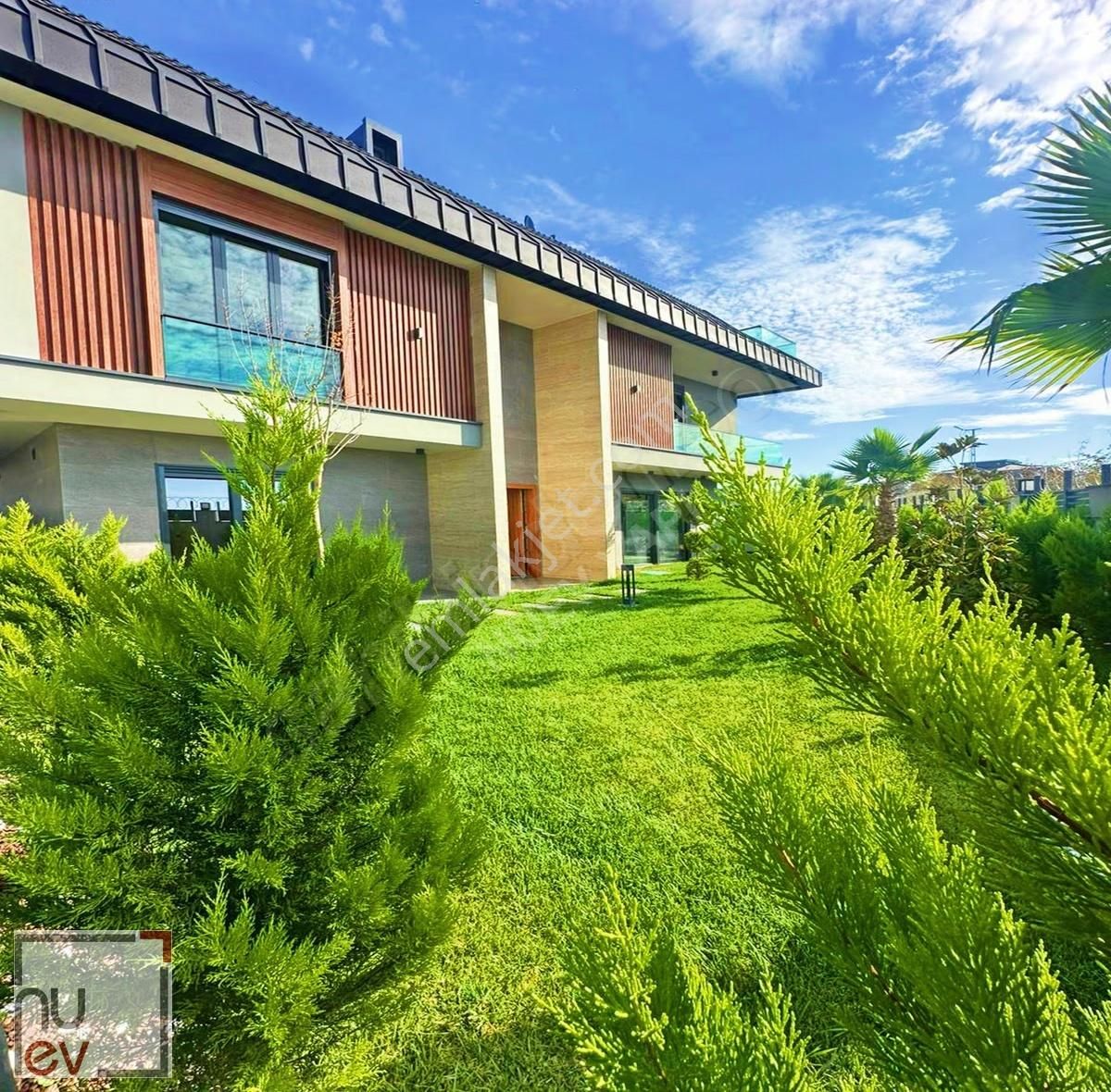 Müstakil Havuzlu 5+2 Villa Modern Tasarım,ferah Yaşam - Nuev - Görsel 9