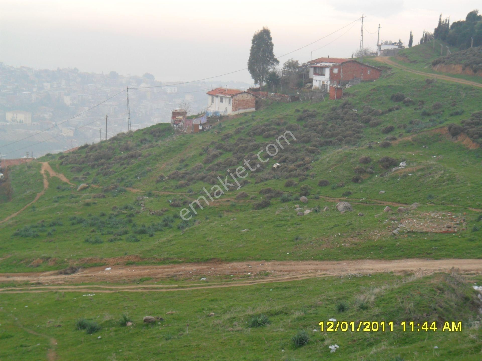 Bayraklı Onur Mahallesin De Hissemi Arıyorum Diyen Bizleri Arasın Satılık - Görsel 19