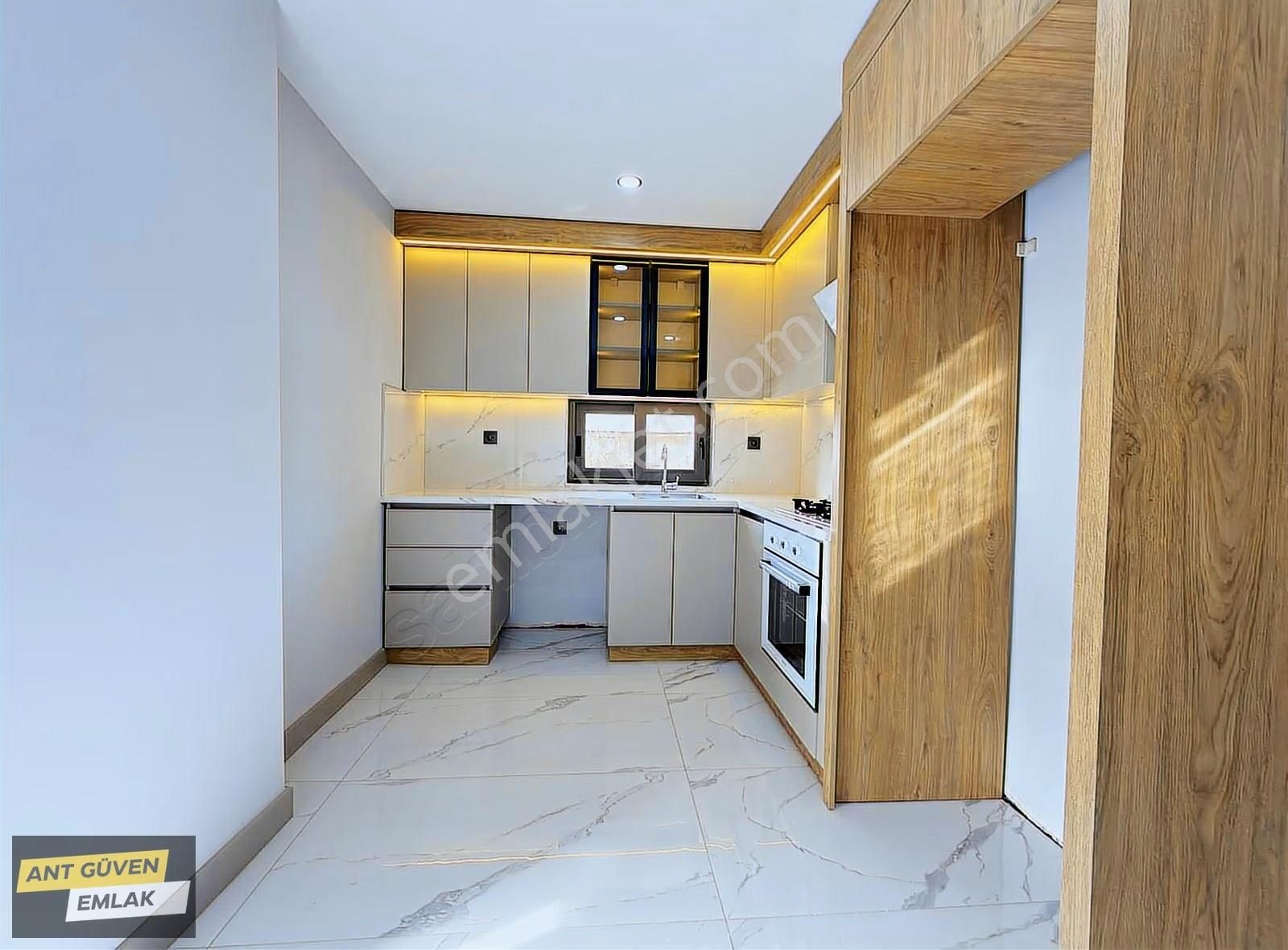 Yeniköy'de Ebeveyn Banyolu 3+1 Yüksek Giriş Daire - Görsel 6