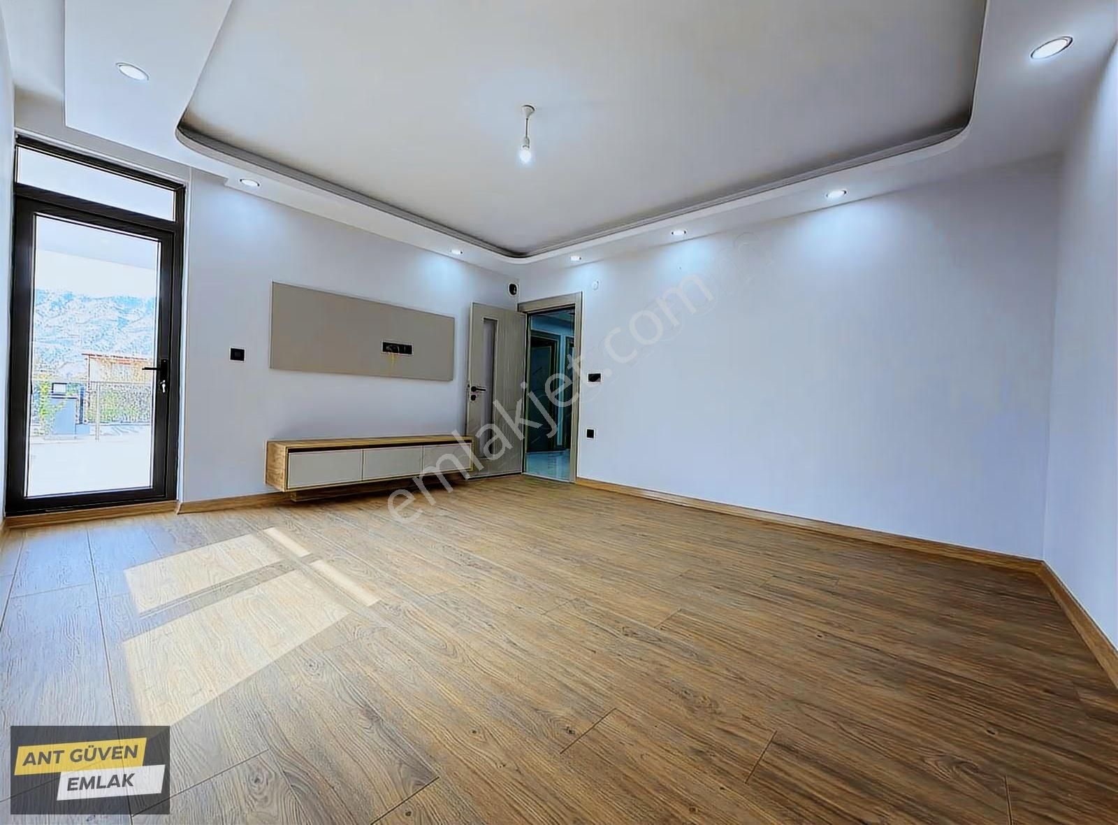 Yeniköy'de Ebeveyn Banyolu 3+1 Yüksek Giriş Daire - Görsel 16