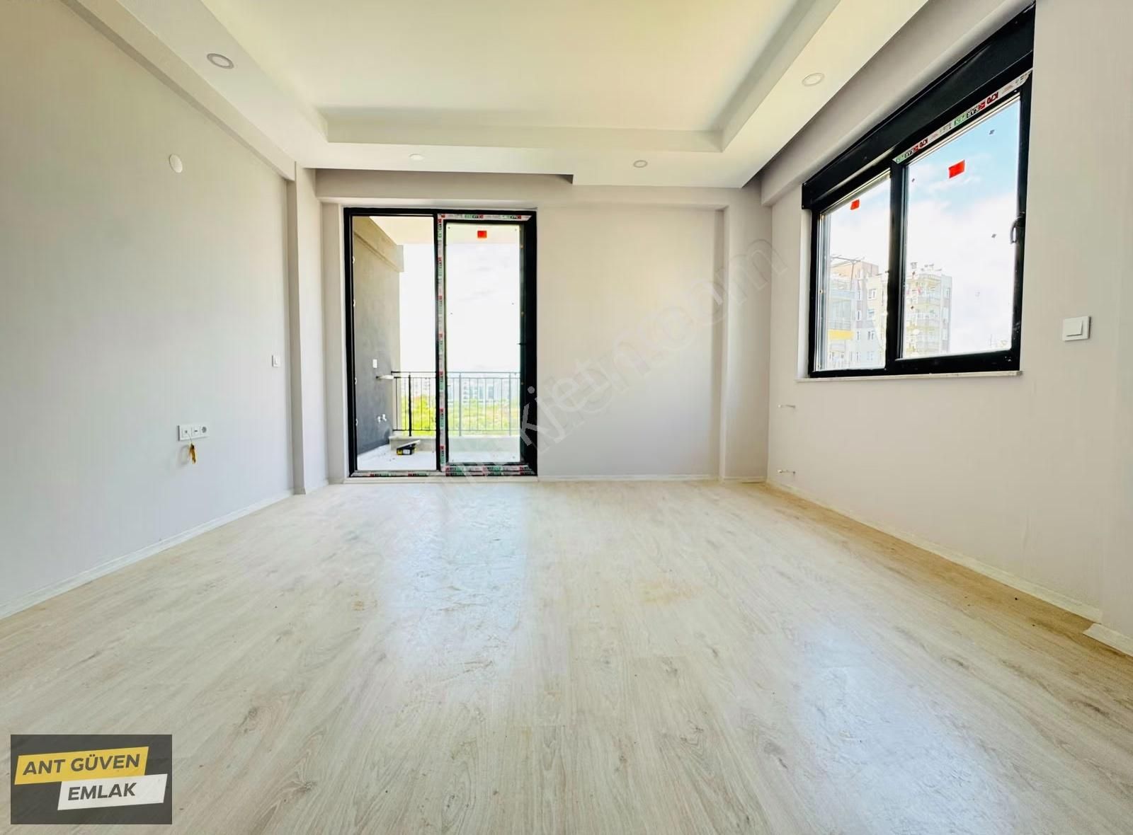 Şehir Hast. Yakını 60m² Resmi Depolu 2+1 Asansörlü Sıfır Arakat - Görsel 4