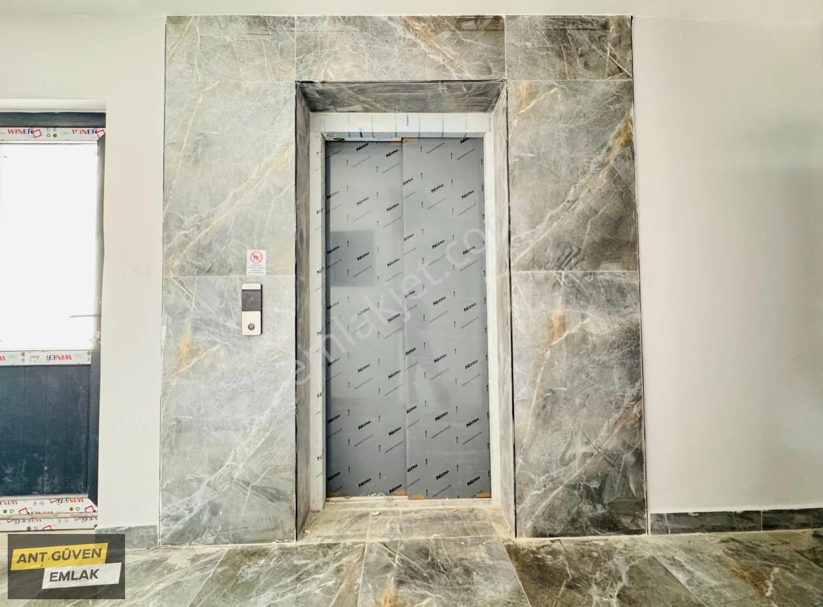 Şehir Hast. Yakını 60m² Resmi Depolu 2+1 Asansörlü Sıfır Arakat - Görsel 24