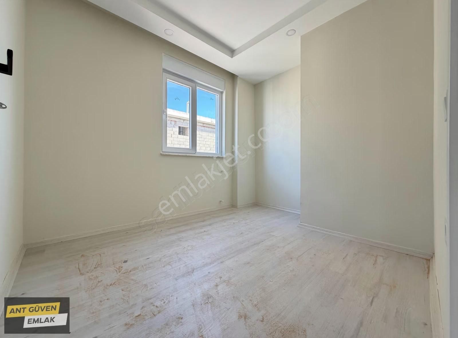 Çift Balkonlu Tek Daire Üzerine Asansörlü 4 Cepheli 2+1 Daire - Görsel 33