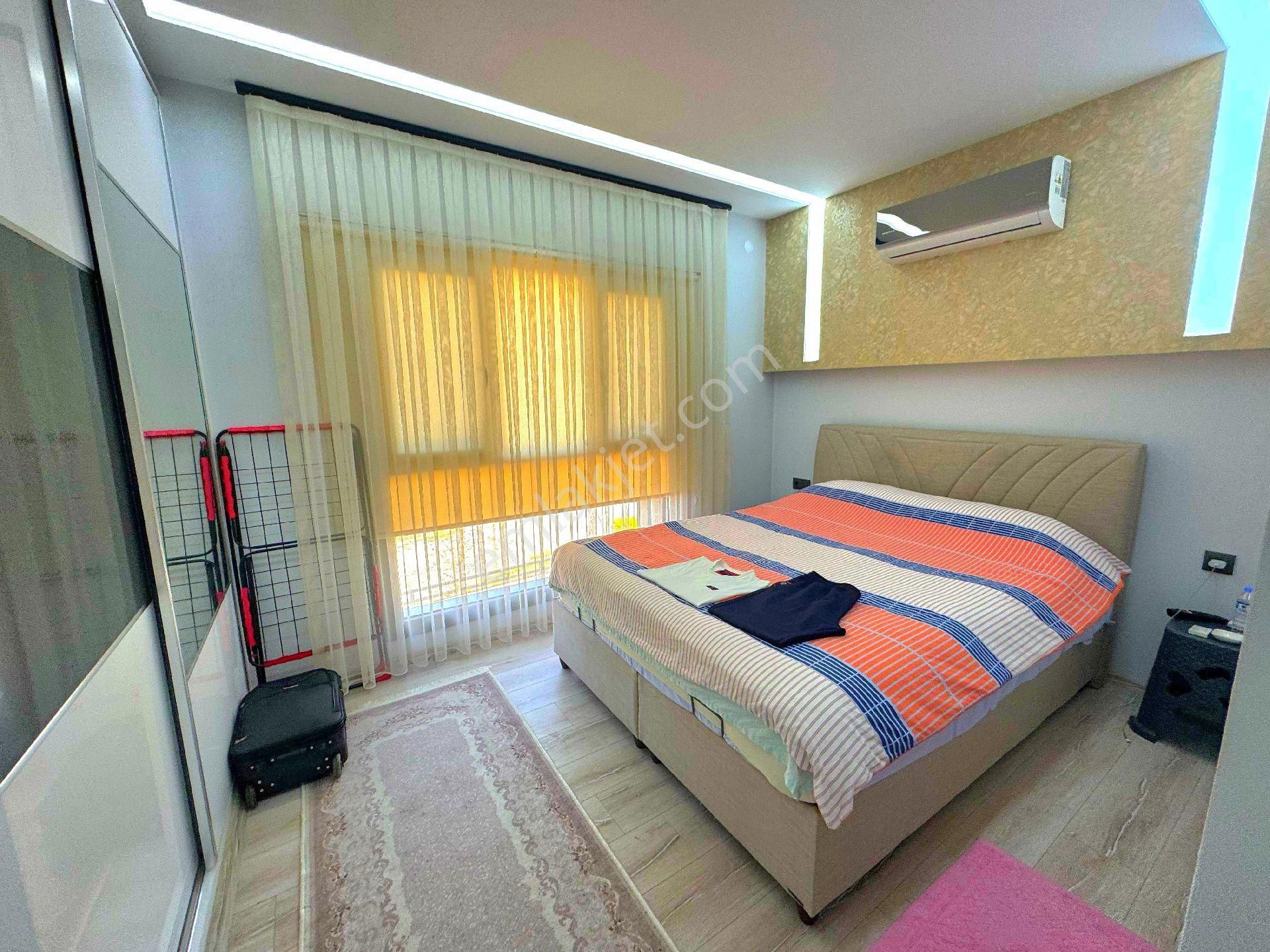 Davutlarda Özel Havuzlu Tek Müstakil 3+1 Bahçeli Villa - Görsel 14