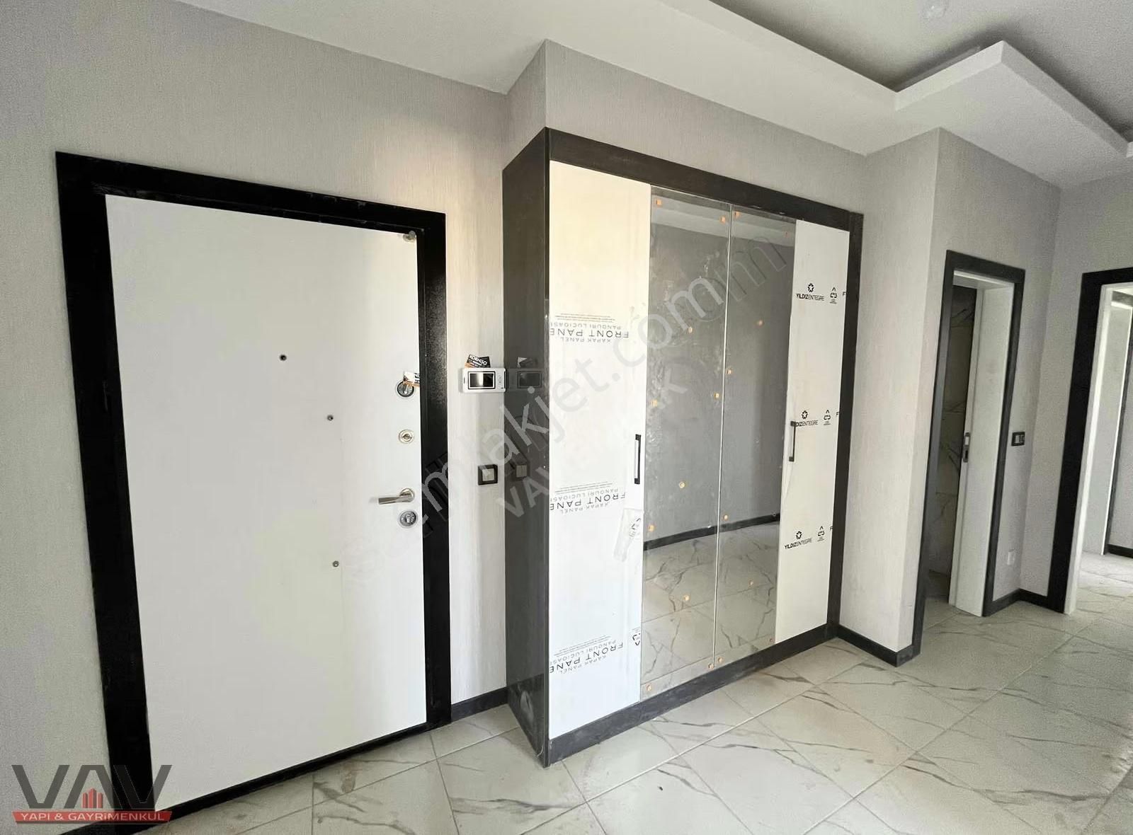 Meram Bahçeşehir Mahallesi'nde Çevreyolu Yakını Sıfır 3+1 Daire! - Görsel 18