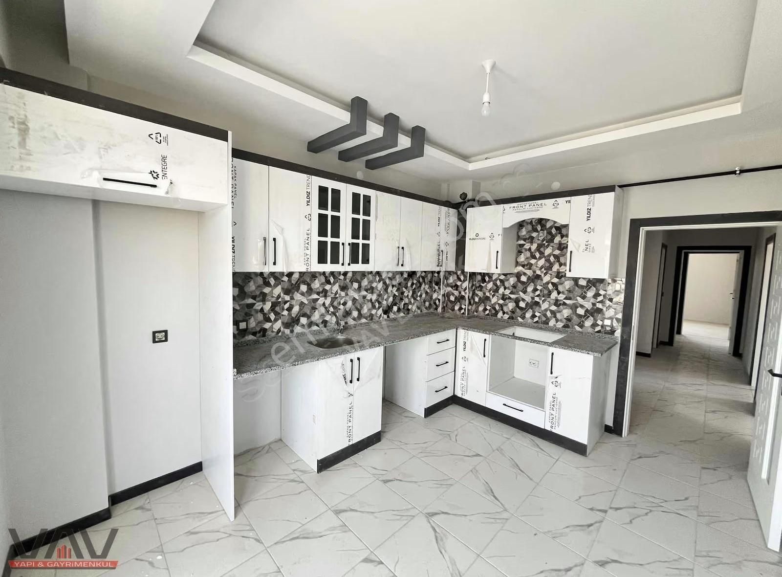 Meram Bahçeşehir Mahallesi'nde Çevreyolu Yakını Sıfır 3+1 Daire! - Görsel 14