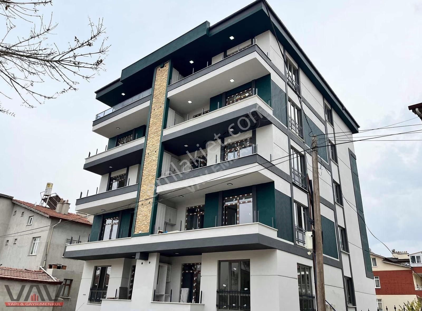 Meram Uluğbey Mahallesi'nde Ultra Lüks Tapu Masrafsız 2+1 ! - Görsel 8