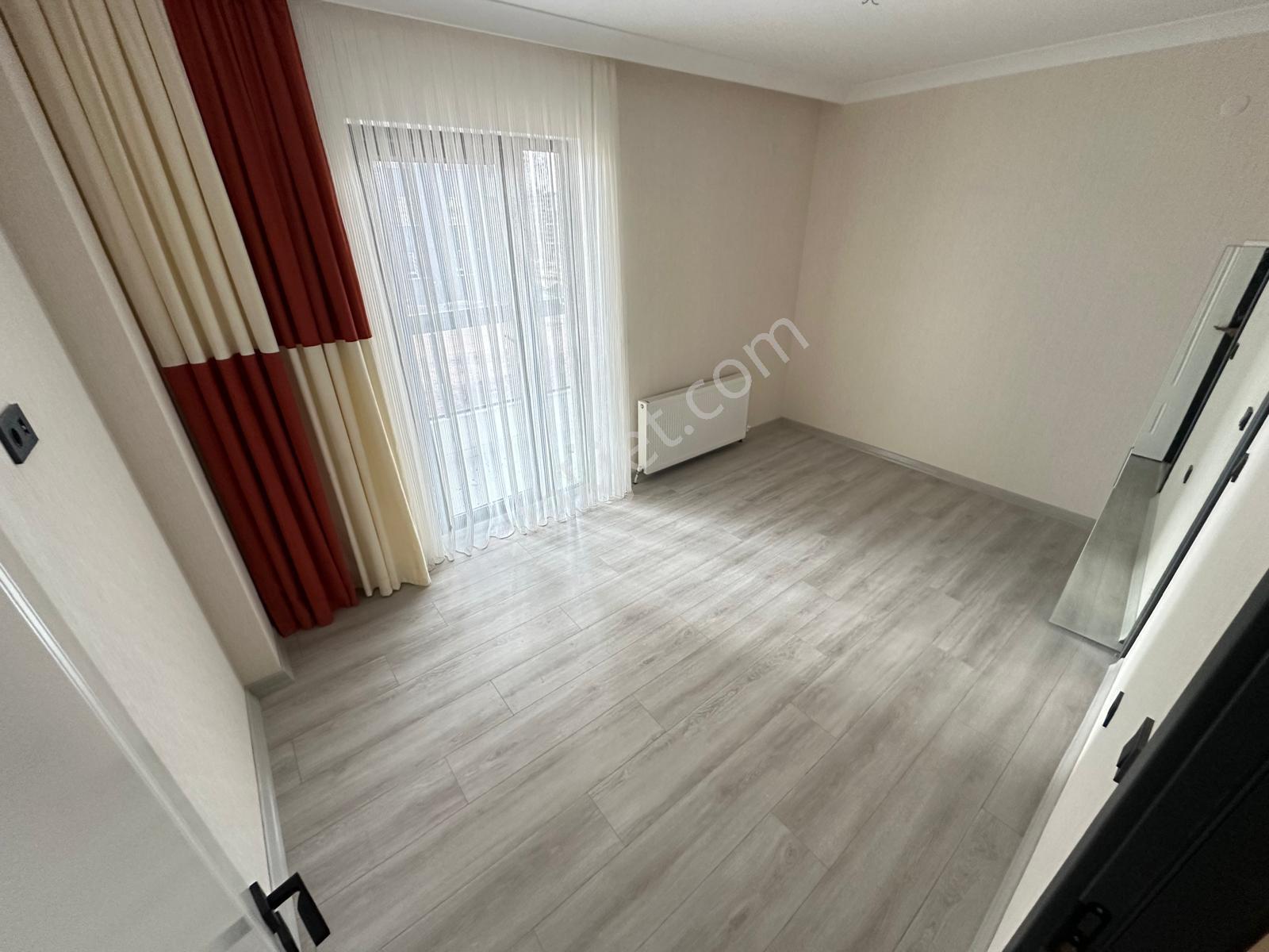 Sincan Mevlanada 3+1 Giyinme Odalı Çift Banyolu Satılık Daireler - Görsel 23