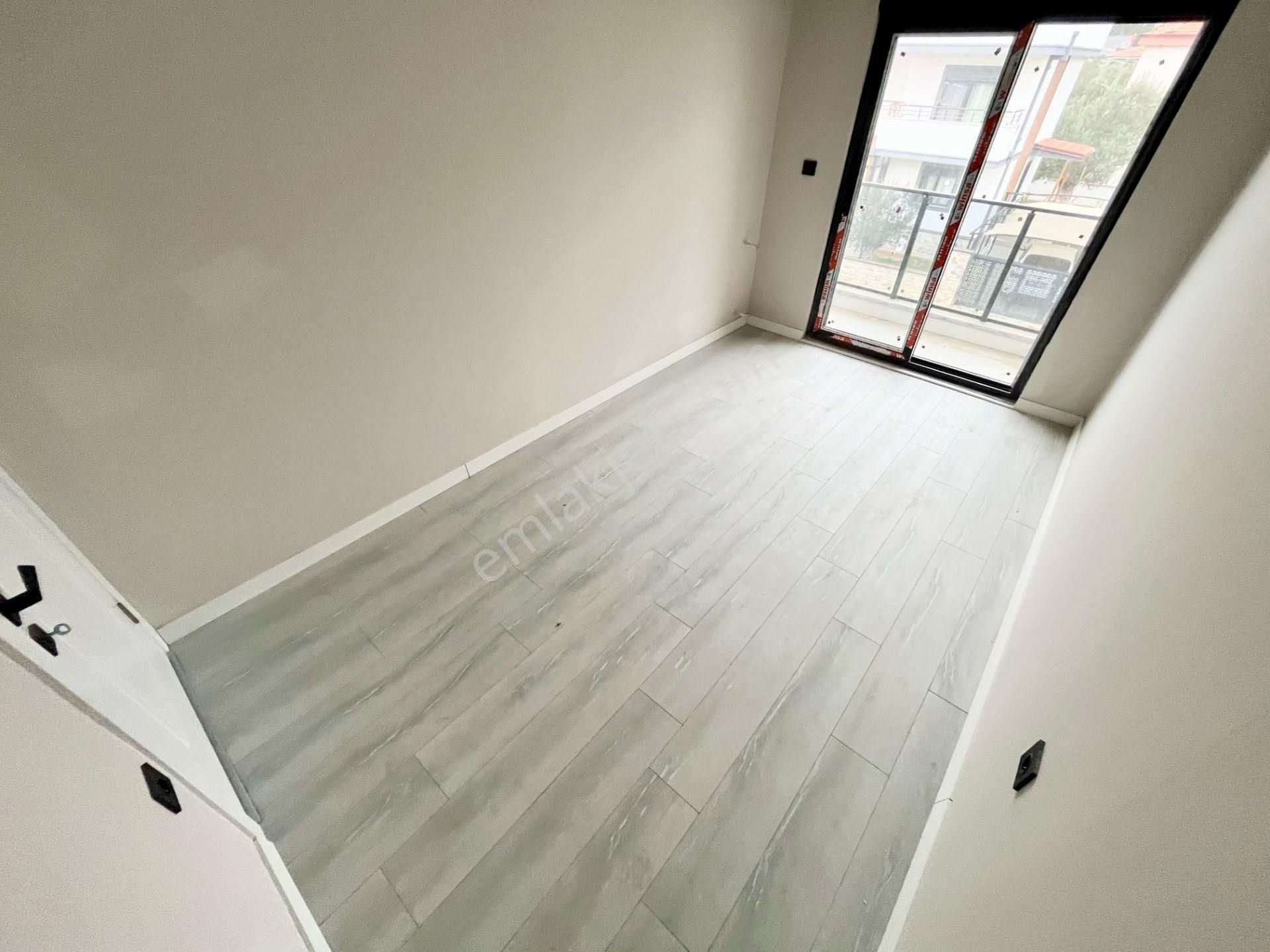 Yükselden Gürede Çok Geniş Bahçe Lüx Proje De Muhteşem Villa - Görsel 20