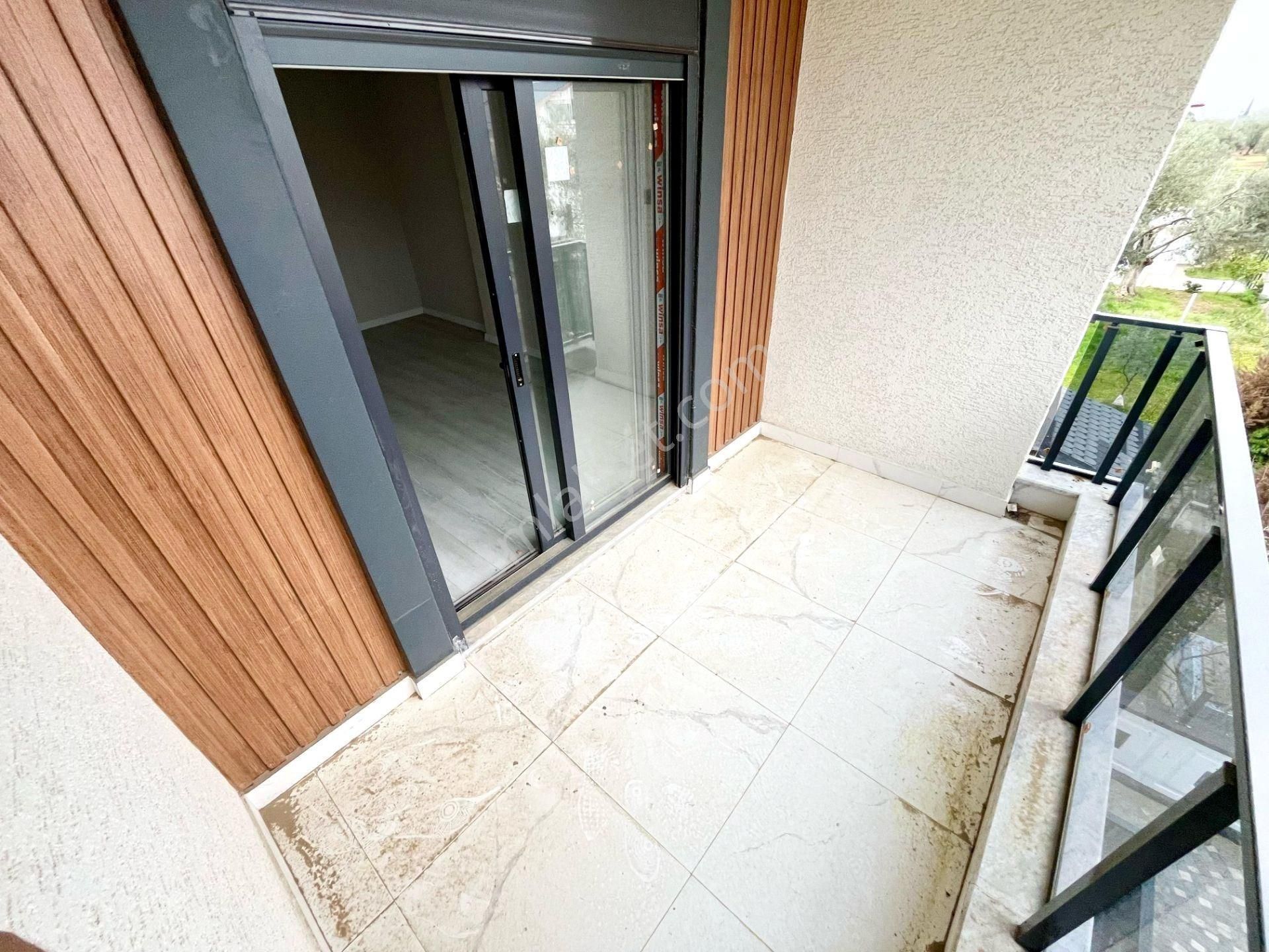 Yükselden Gürede Çok Geniş Bahçe Lüx Proje De Muhteşem Villa - Görsel 21