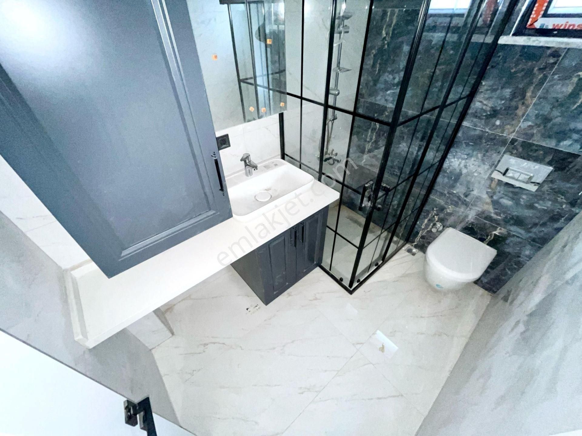Yükselden Gürede Çok Geniş Bahçe Lüx Proje De Muhteşem Villa - Görsel 25