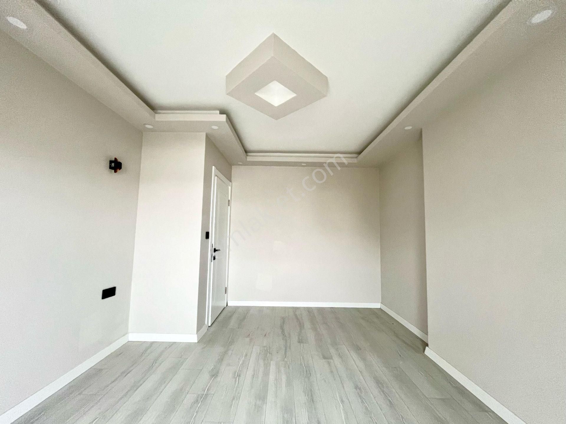 Yükselden Gürede Çok Geniş Bahçe Lüx Proje De Muhteşem Villa - Görsel 22