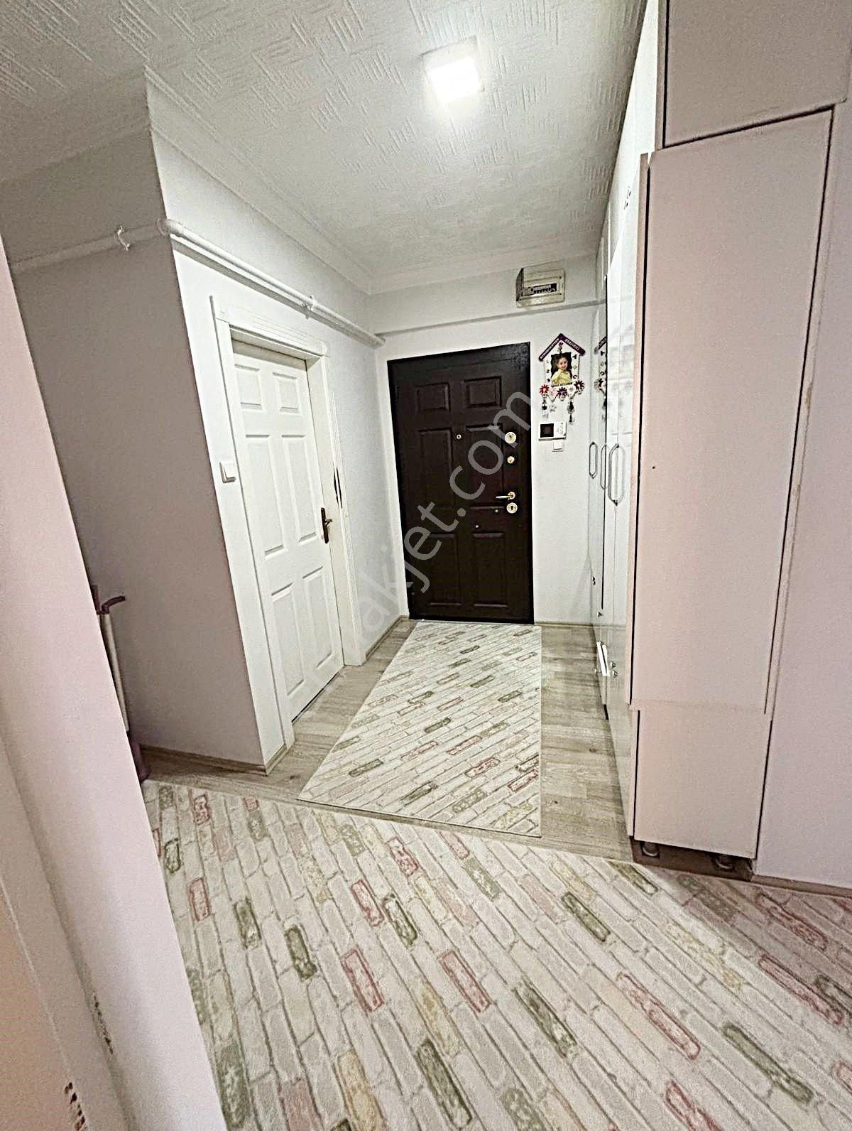 Barıştepede Ö.akbilek Ortaokul Yanı Köktapu Asansörlü İskanlı3+1 - Görsel 16