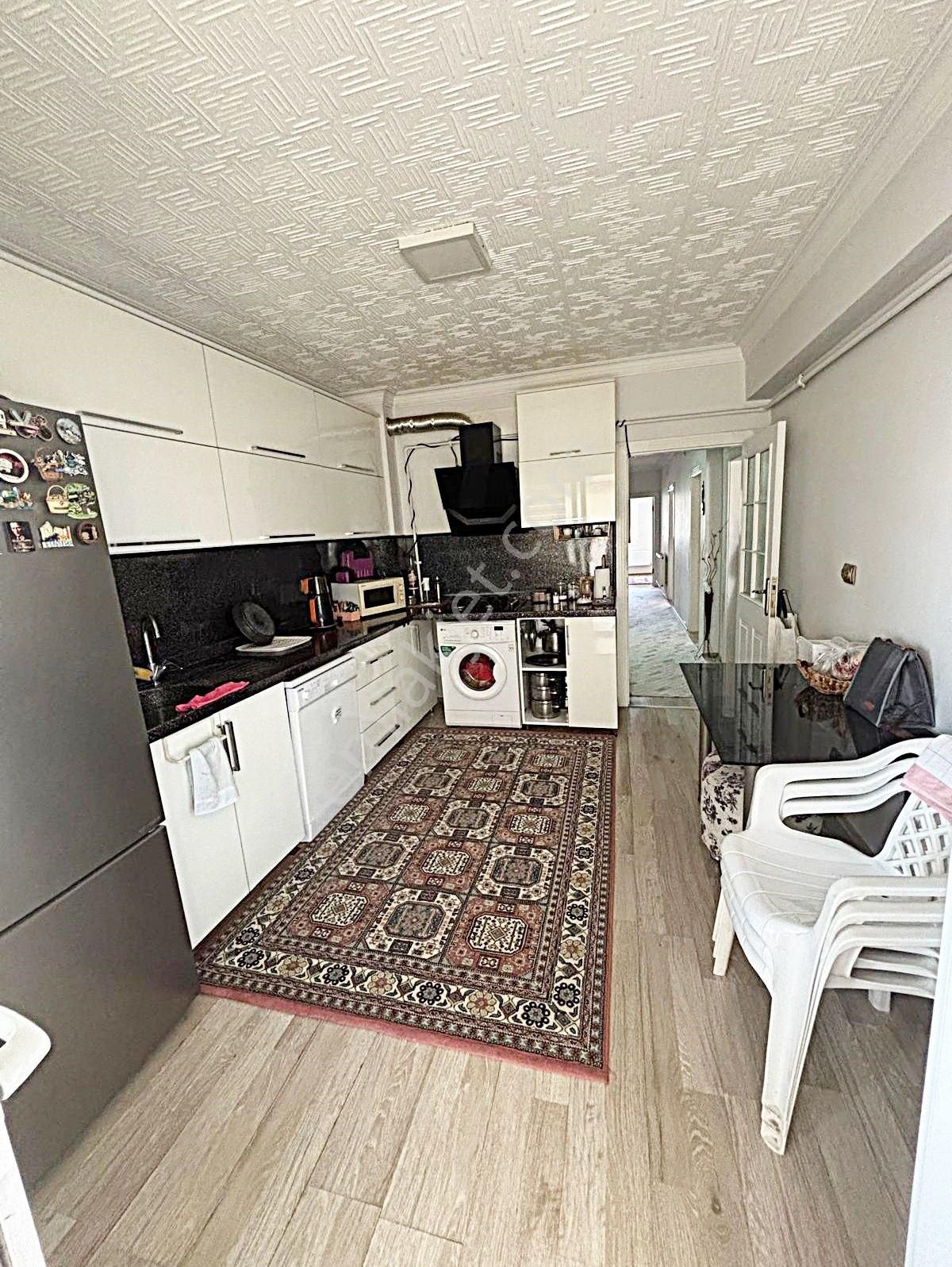 Barıştepede Ö.akbilek Ortaokul Yanı Köktapu Asansörlü İskanlı3+1