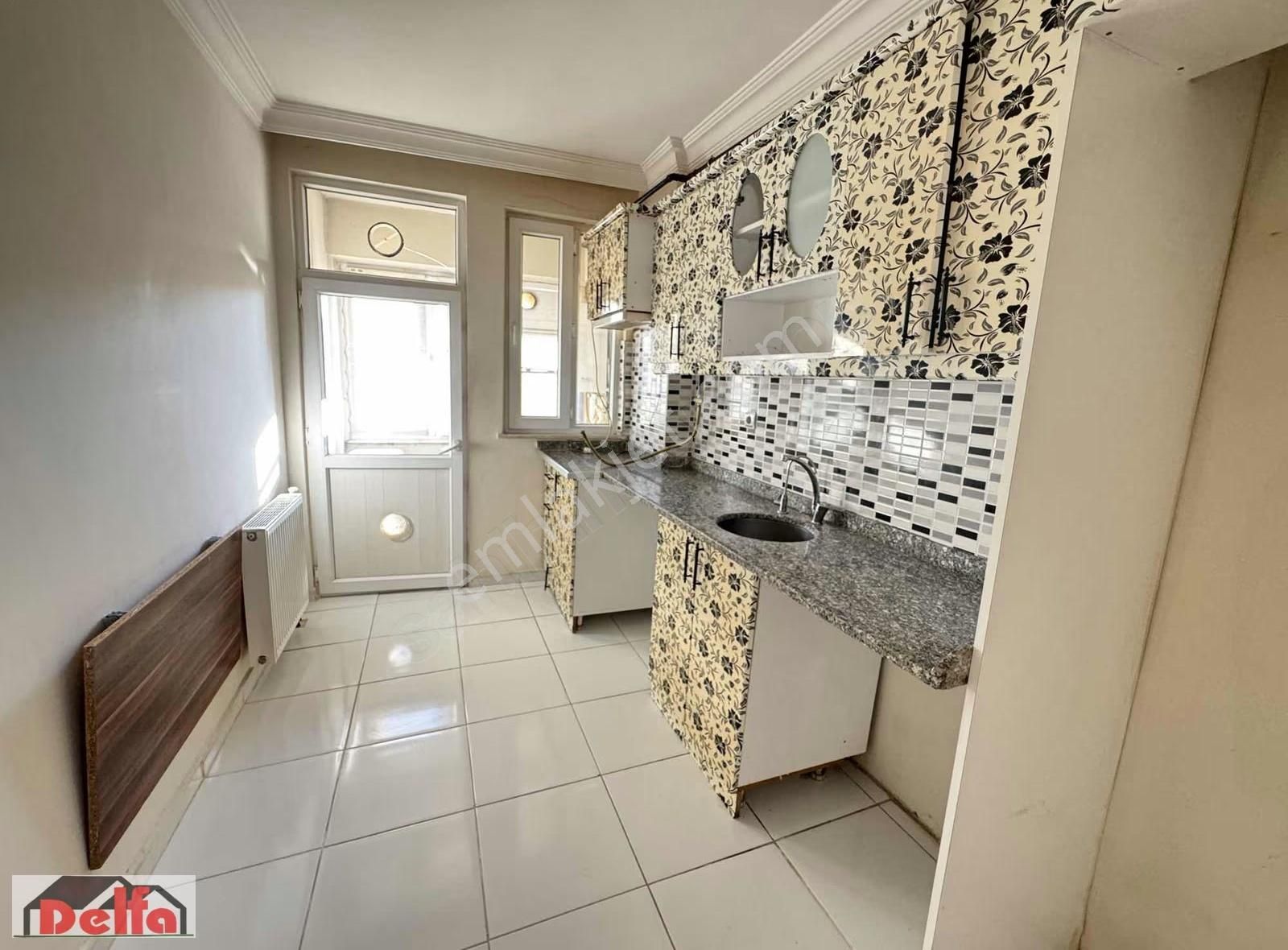 Delfa Emlaktan Merkezi Konumda 2+1 Satılık Daire - Görsel 10