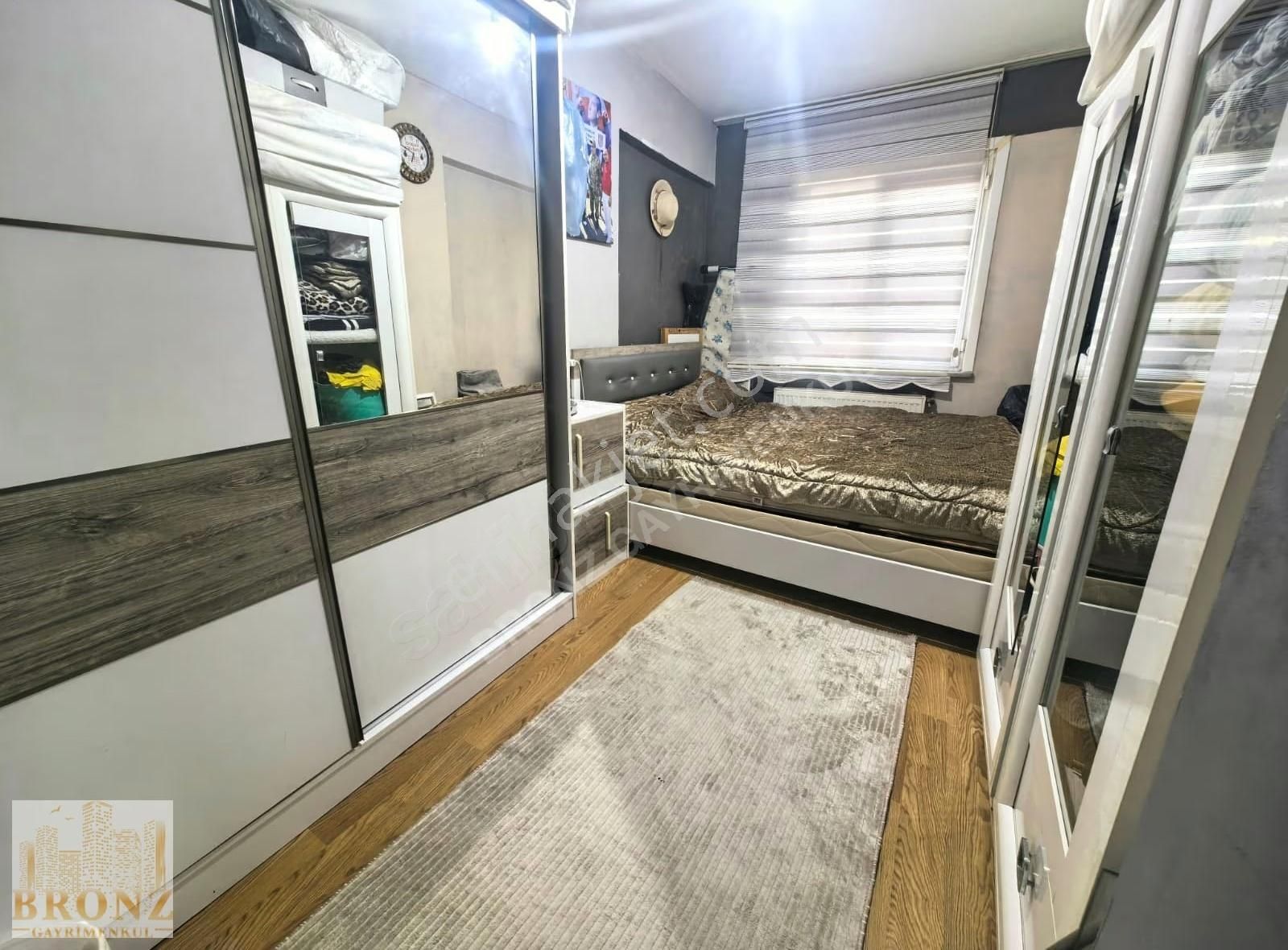 Hastaneye Yakn Site İçinde Otoparklı Ayrı Wc'li Arakat Ferah 3+1 - Görsel 11