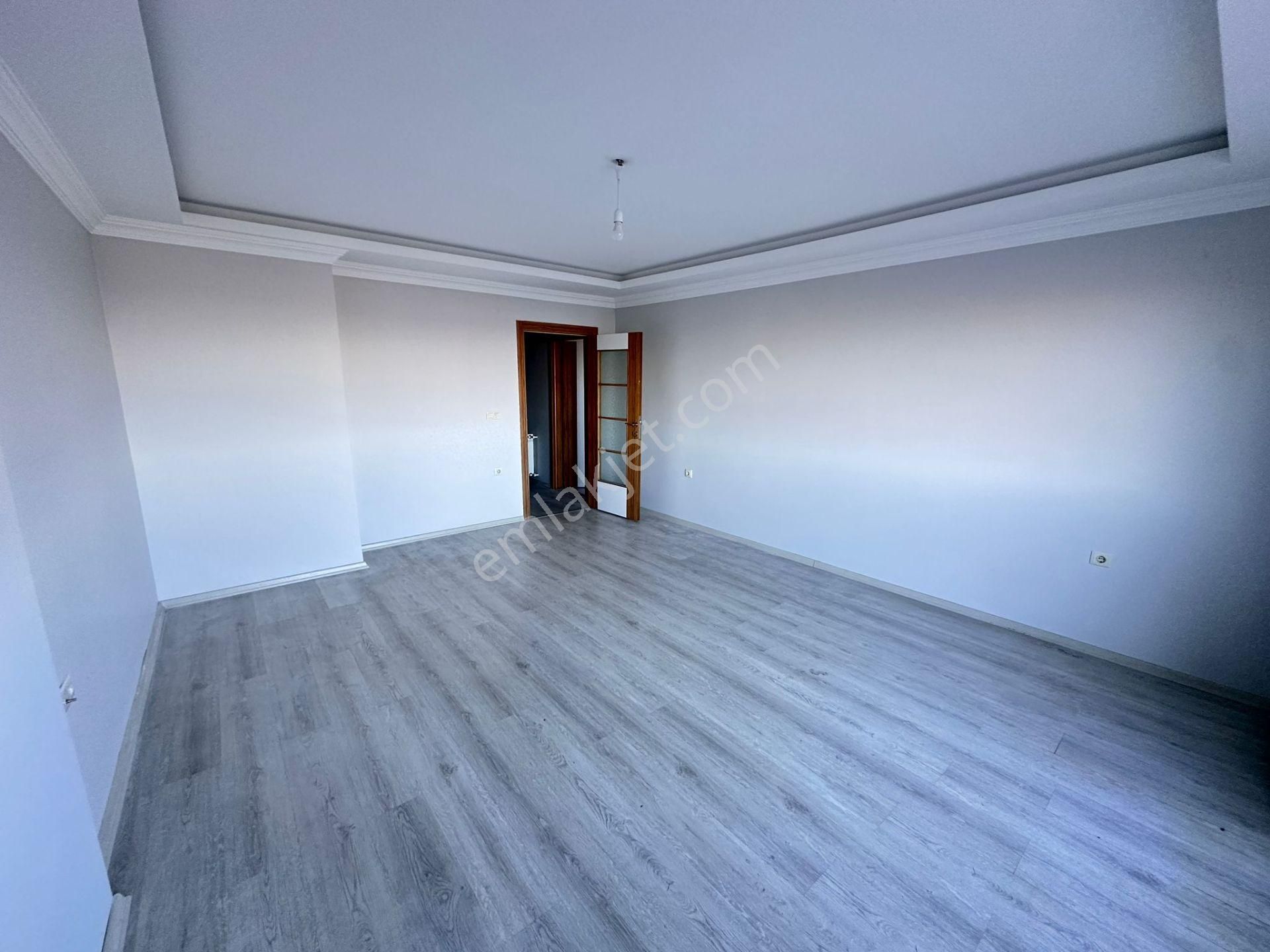 Trabzon Arsin Fatih Te Ana Cadde Üzeri Satılık Daire - Görsel 11