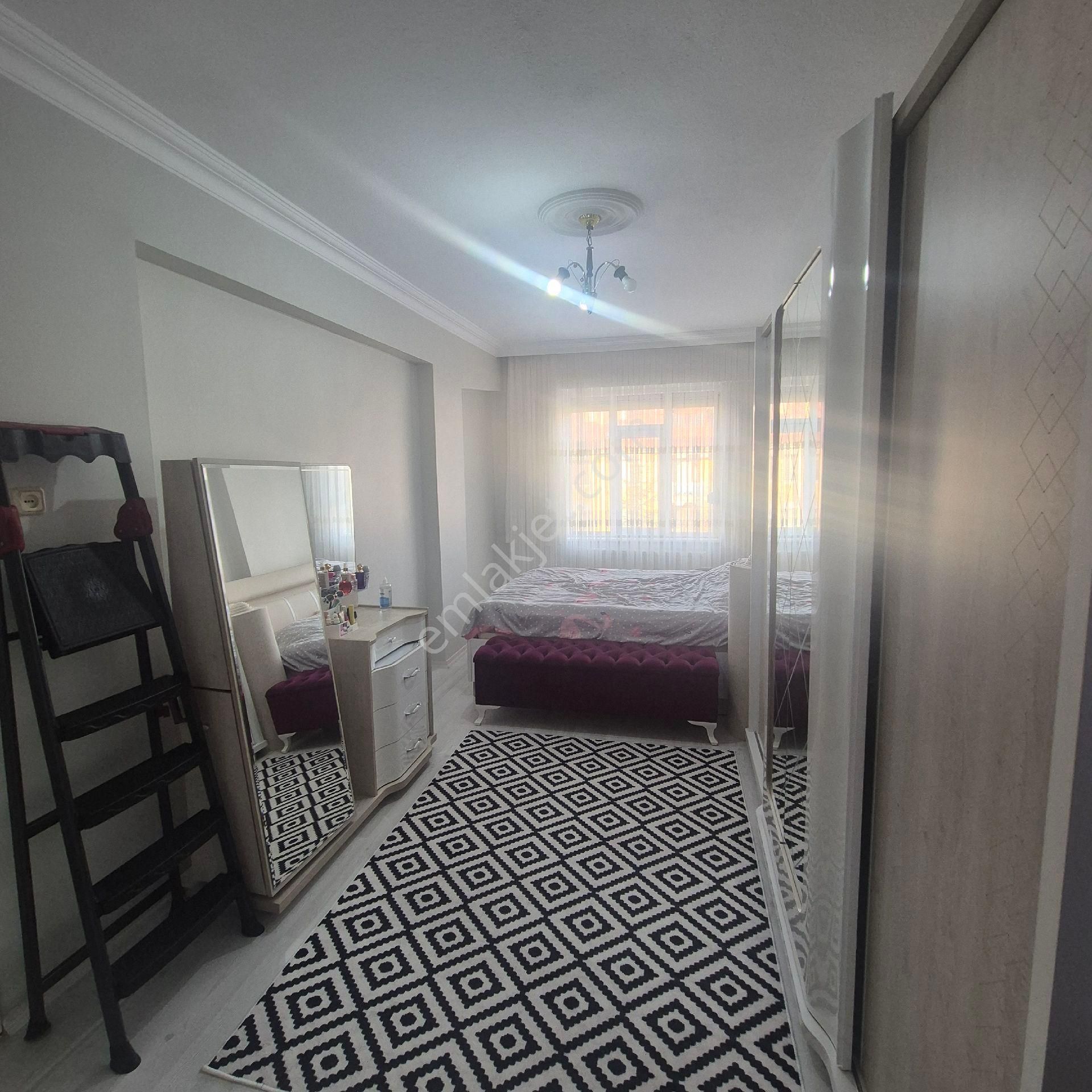 Kent Plaza Cıvarında Üç Artı Bır - Görsel 23