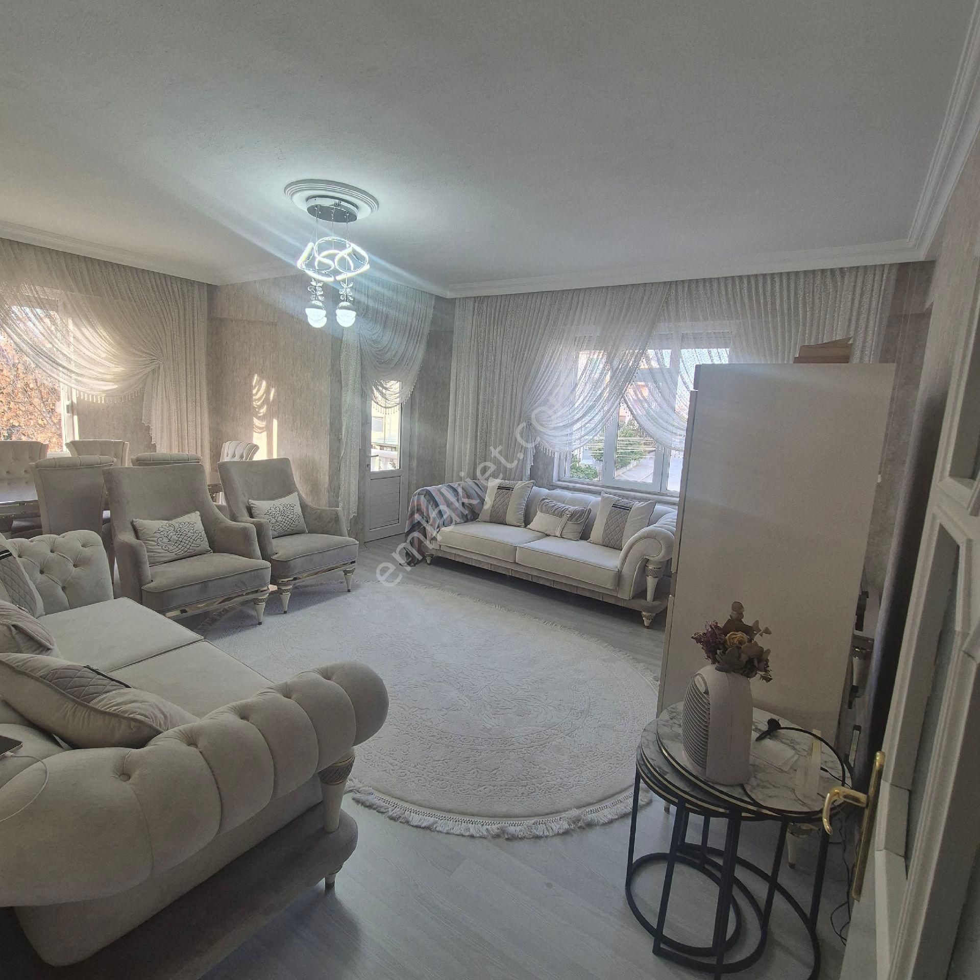 Kent Plaza Cıvarında Üç Artı Bır - Görsel 7