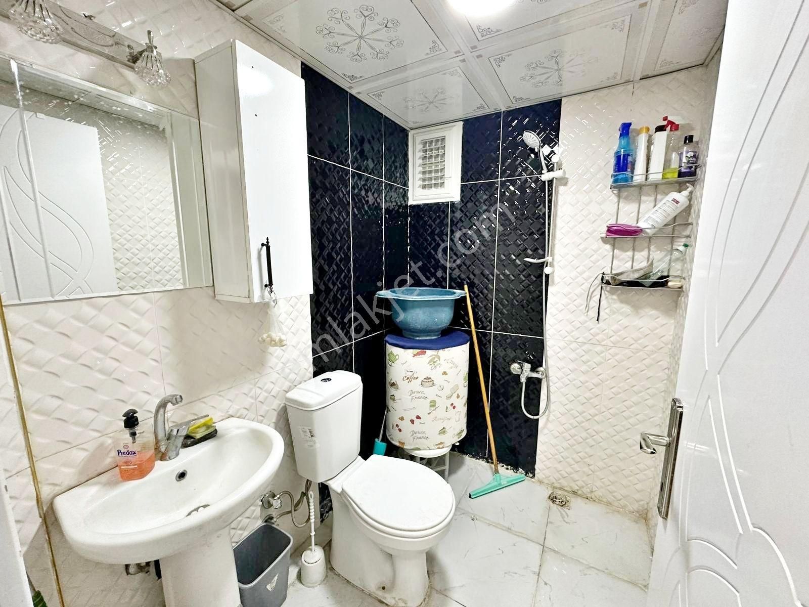 Belkız'da Merkezi Konumda Masrafsız Cam Balkonlu Lüx 2+1 Daire - Görsel 21