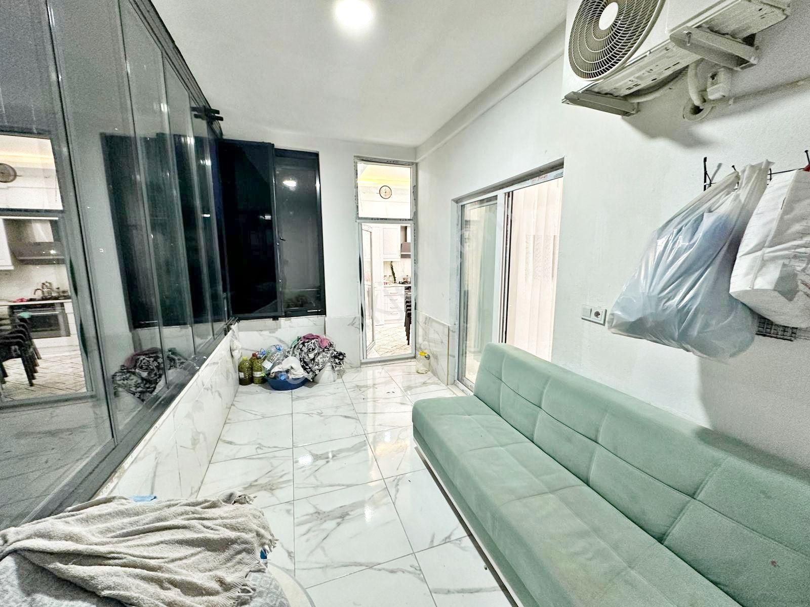 Belkız'da Merkezi Konumda Masrafsız Cam Balkonlu Lüx 2+1 Daire - Görsel 8