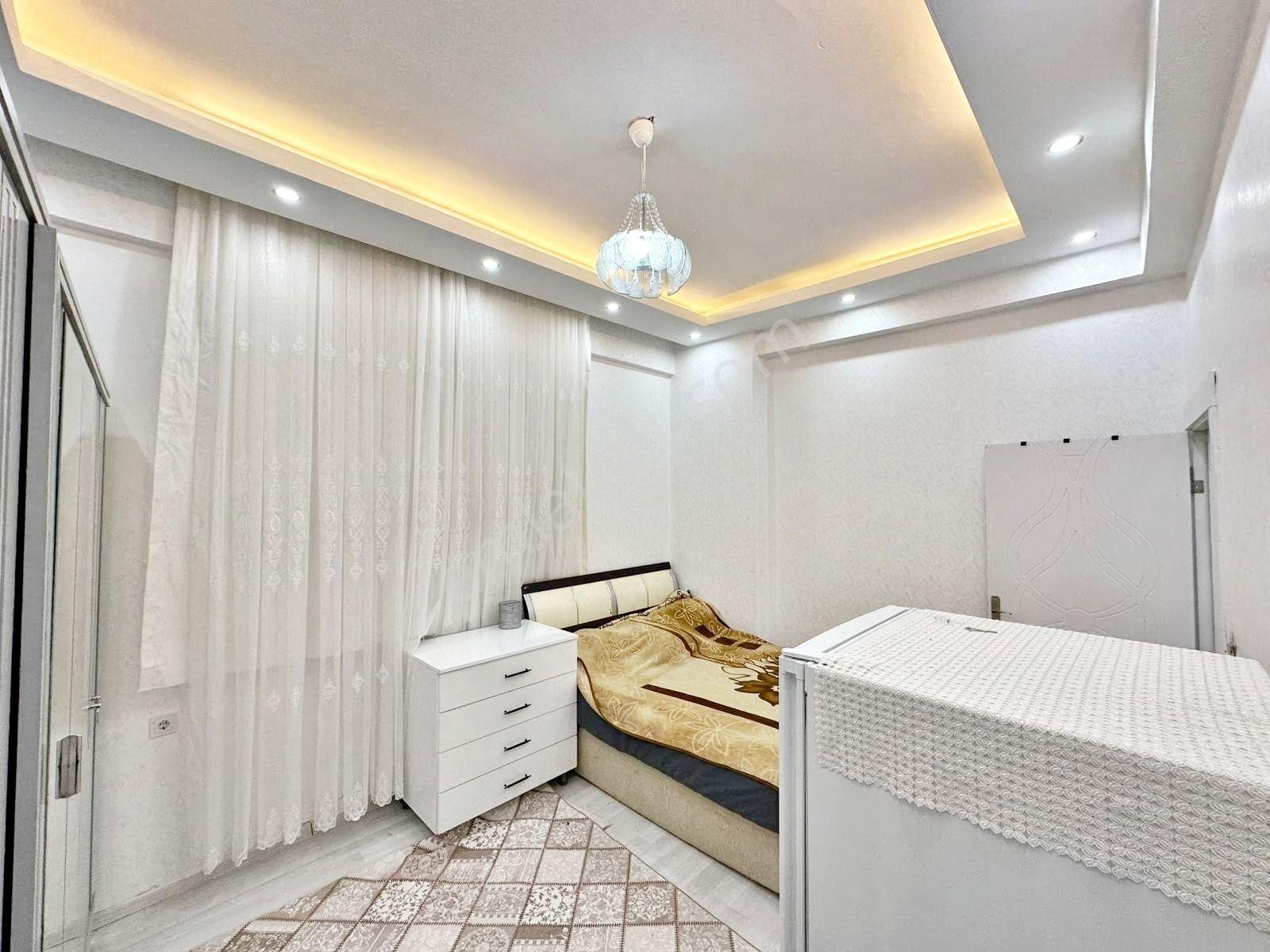 Belkız'da Merkezi Konumda Masrafsız Cam Balkonlu Lüx 2+1 Daire - Görsel 16