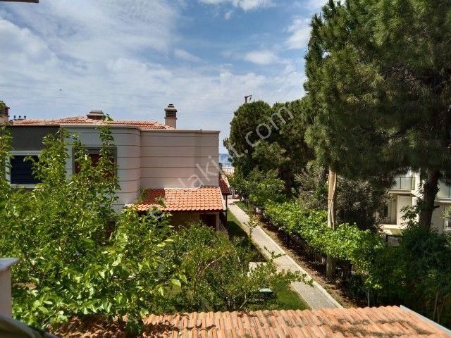 Eski Foçada Denize Çok Yakın 4+1 Satılık Villa - Görsel 8