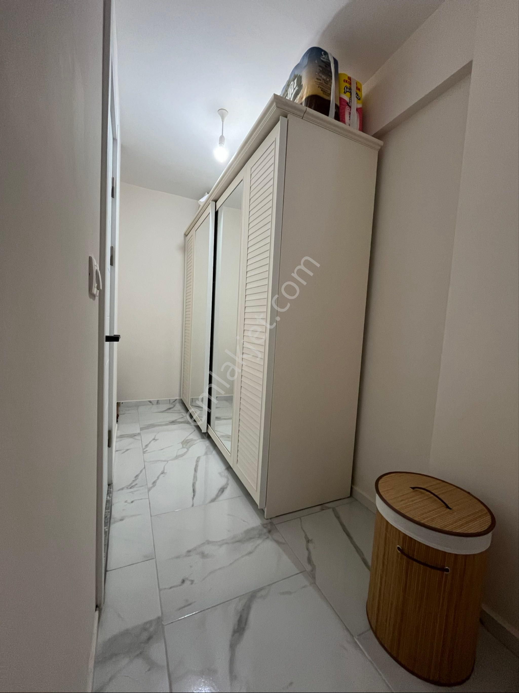 Bayırda Satılık 3+1 Ekstra Giyinme Odalı Ebeveyn Banyolu Geniş Daire - Görsel 11