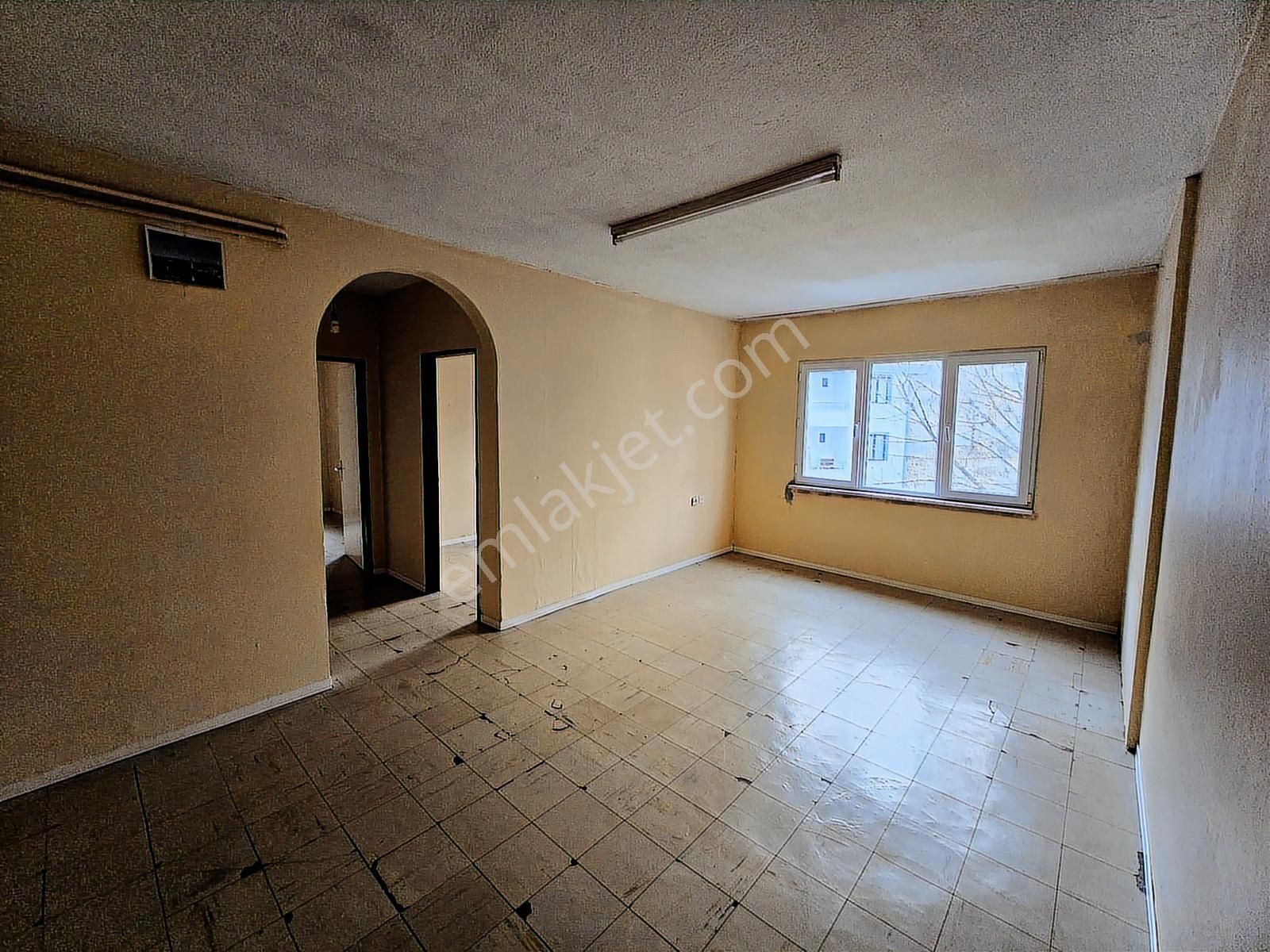 İnegöl Yeniceköy'de 2+1 90m2 Ayrı Mutfak Fırsat Daire - Görsel 16