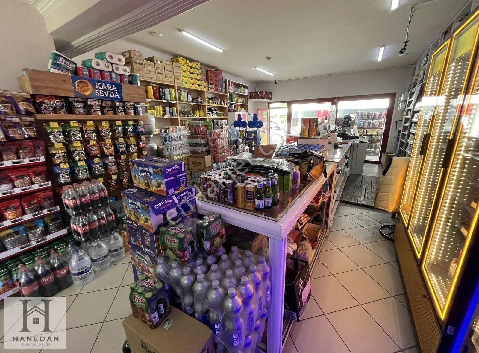 Hanedan'dan Galericiler Sitesi İçinde Devren Satılık Tekel Bayi - Görsel 9