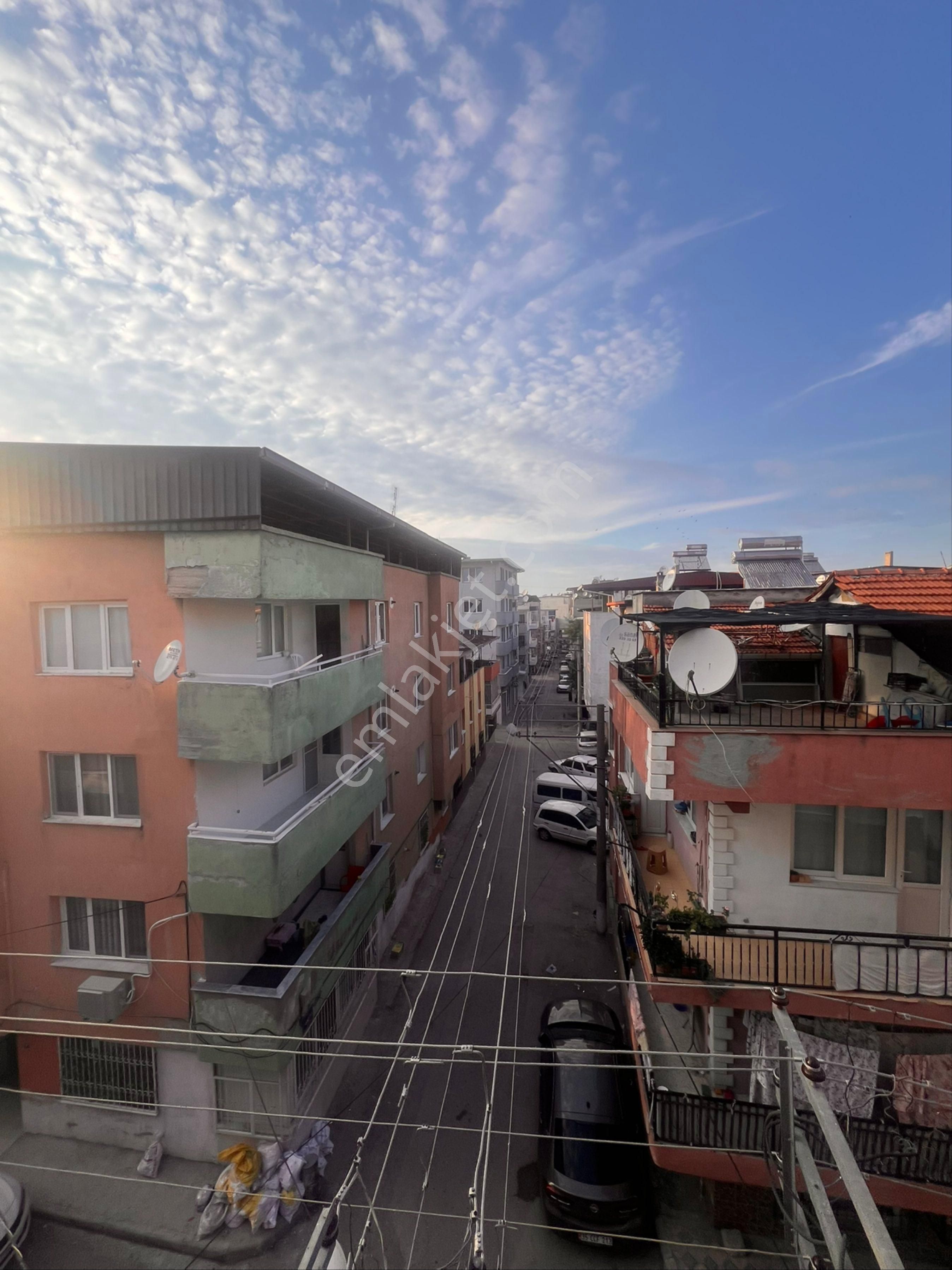 Turyap Buca'dan İnönü Mahallesinde Geniş Daire - Görsel 27