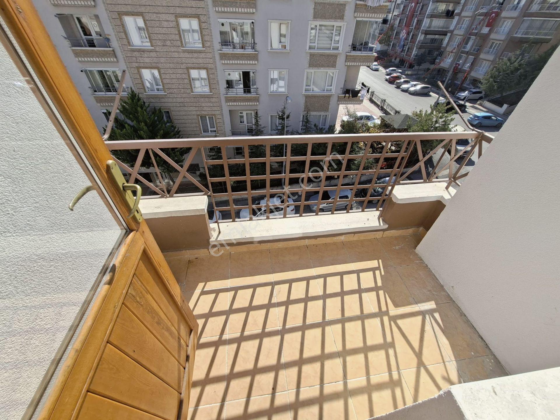 Kuşcağız Mahallesi'nde Sanatoryum Hastanesi Karşısında Manzaralı 3+1 Daire! - Görsel 3
