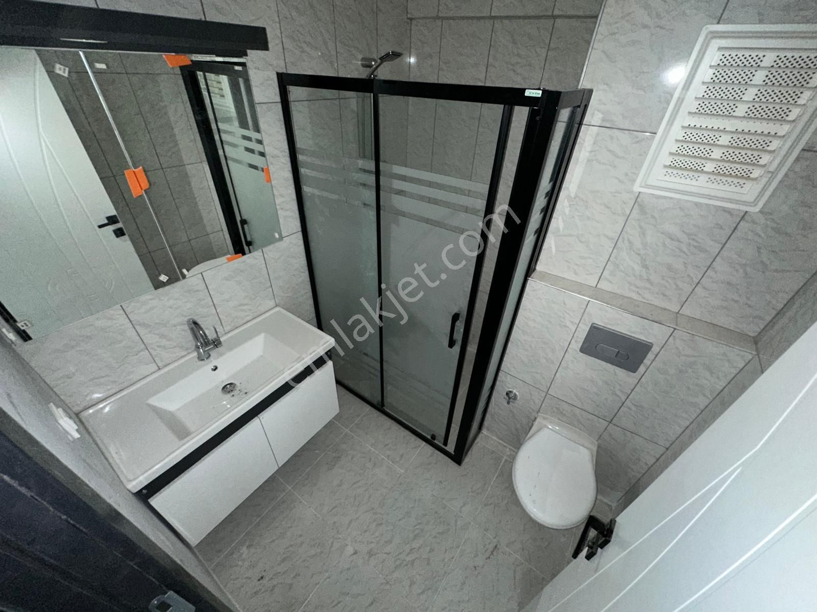 Yenikent Mustafa Kemal Mh.de Mükemmel Lokasyonda Satılık 3+1 Daireler - Görsel 29