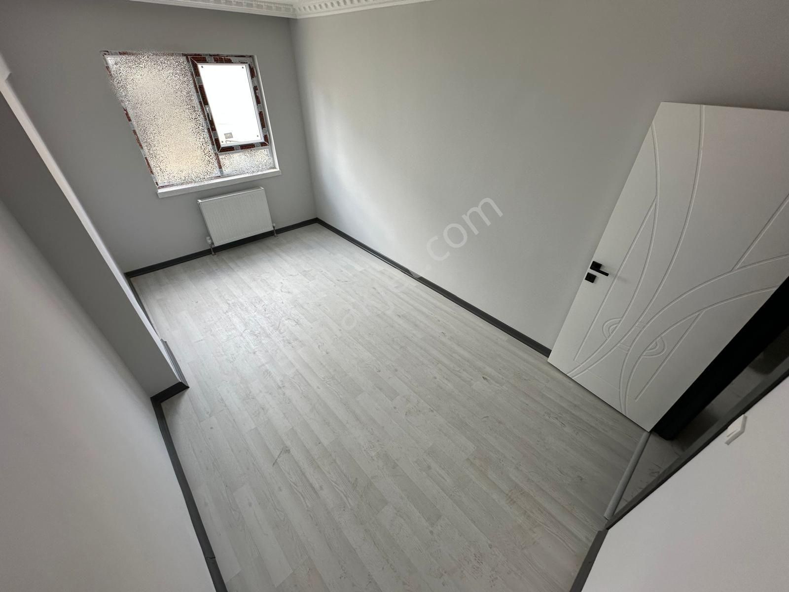 Yenikent Mustafa Kemal Mh.de Mükemmel Lokasyonda Satılık 3+1 Daireler - Görsel 14