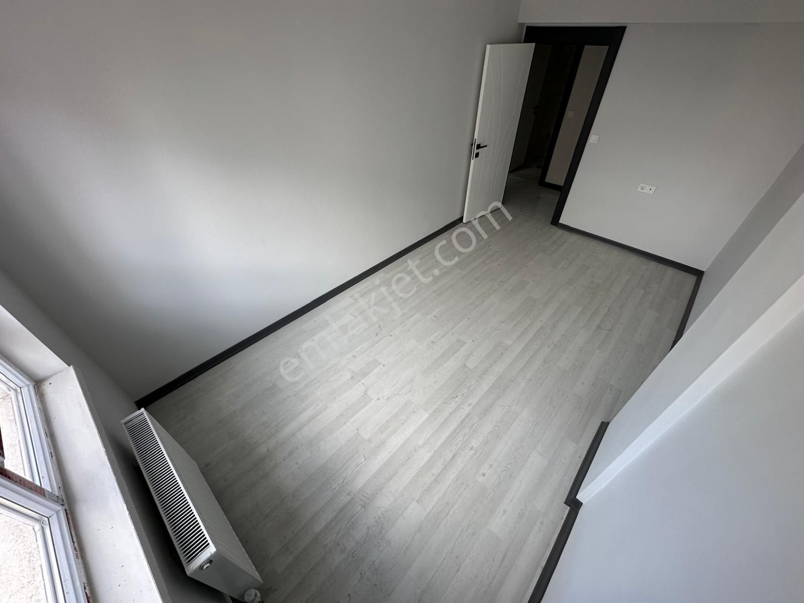 Yenikent Mustafa Kemal Mh.de Mükemmel Lokasyonda Satılık 3+1 Daireler - Görsel 23