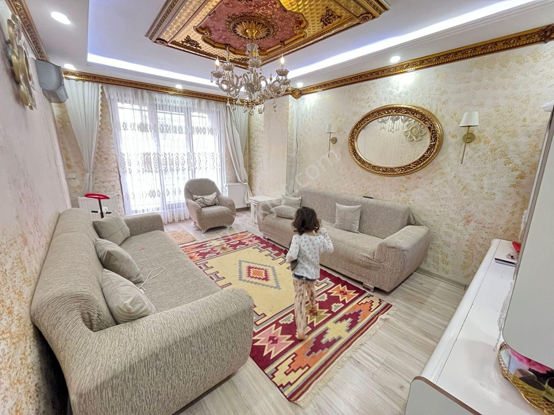 Üç Kardeşler İnşaat'tan İsmetpaşa Mah Mk Konutlarında 2+1 100m2 1.kat Daire