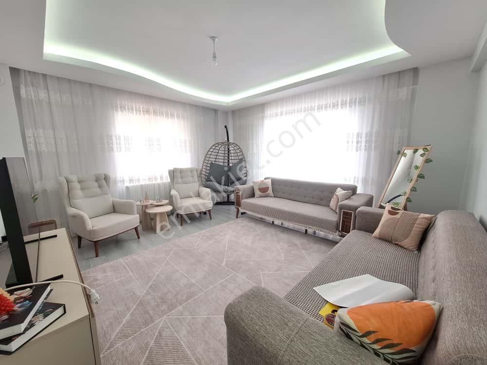 Yaman'dan Bolvadin Konak Mah. Satılık 3+1 Daire - Görsel 3