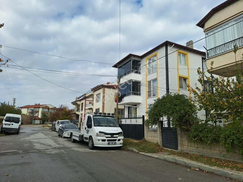 Yaman'dan Bolvadin Konak Mah. Satılık 3+1 Daire - Görsel 25