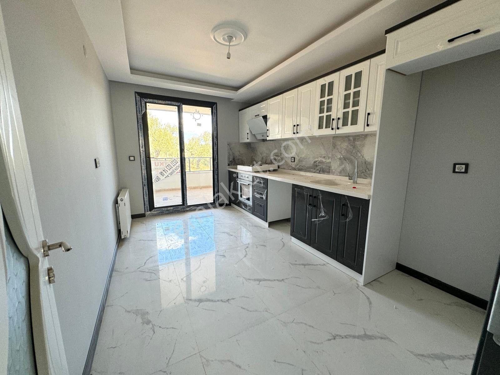 ▇ Varyant'tan Edremit'te 130 M2 Dağ Manzaralı 2+1 Ara Kat Daire ▇ - Görsel 32