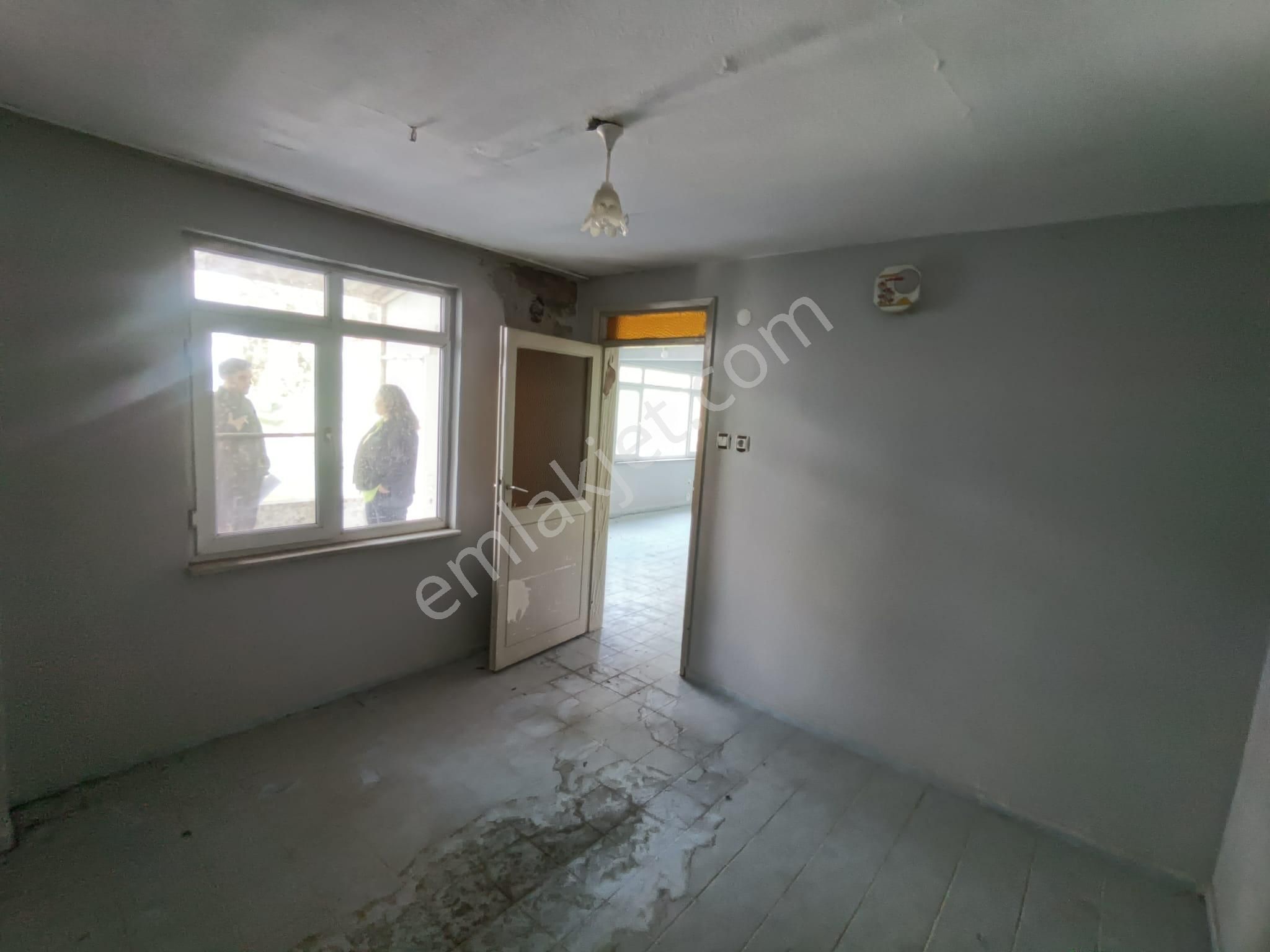 Golden Globy Edremit Turhanbey'de Satılık 77 M2 Arsa Üstüne Kurulu İki Katlı Ev - Görsel 21