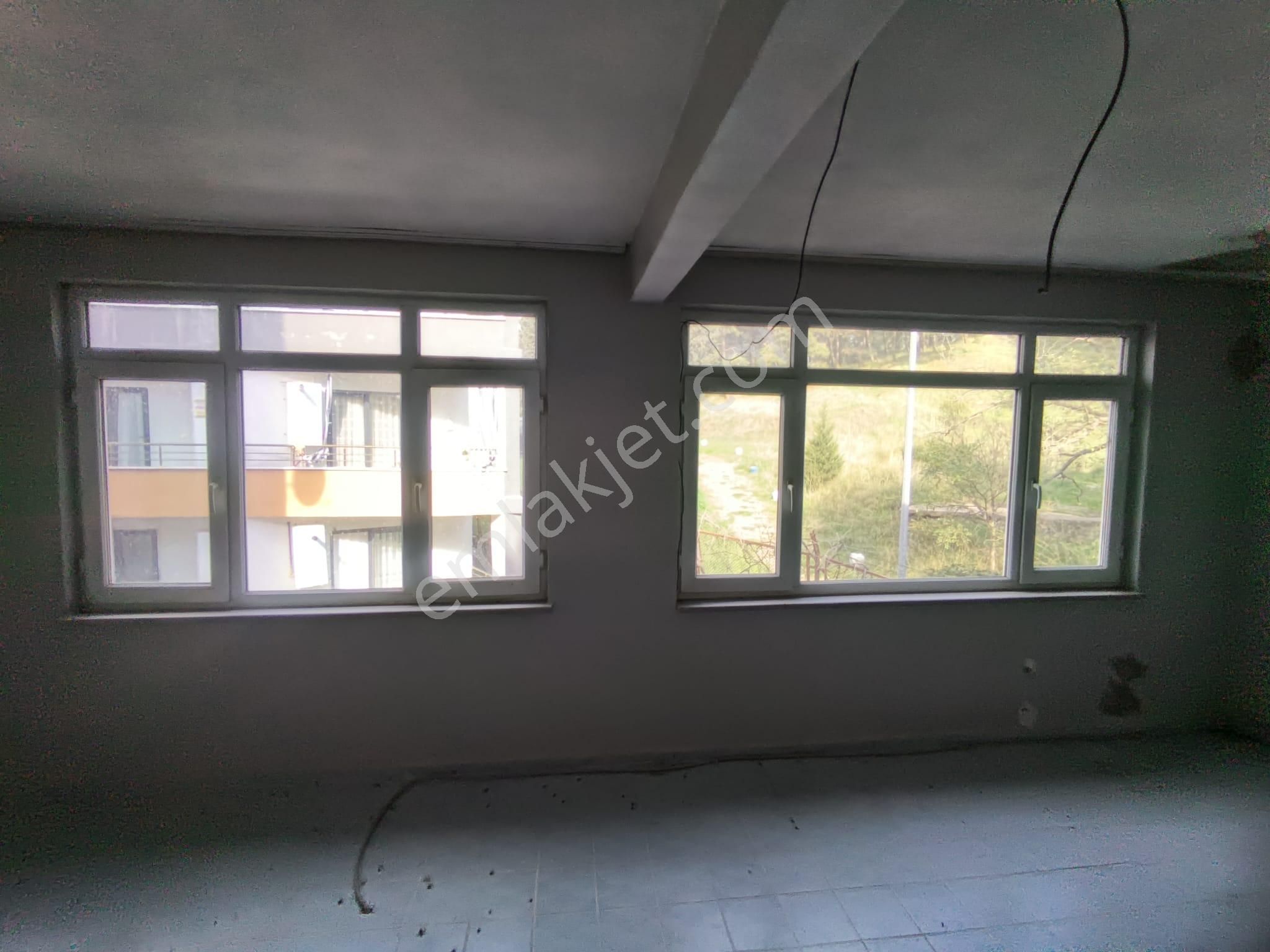 Golden Globy Edremit Turhanbey'de Satılık 77 M2 Arsa Üstüne Kurulu İki Katlı Ev - Görsel 16