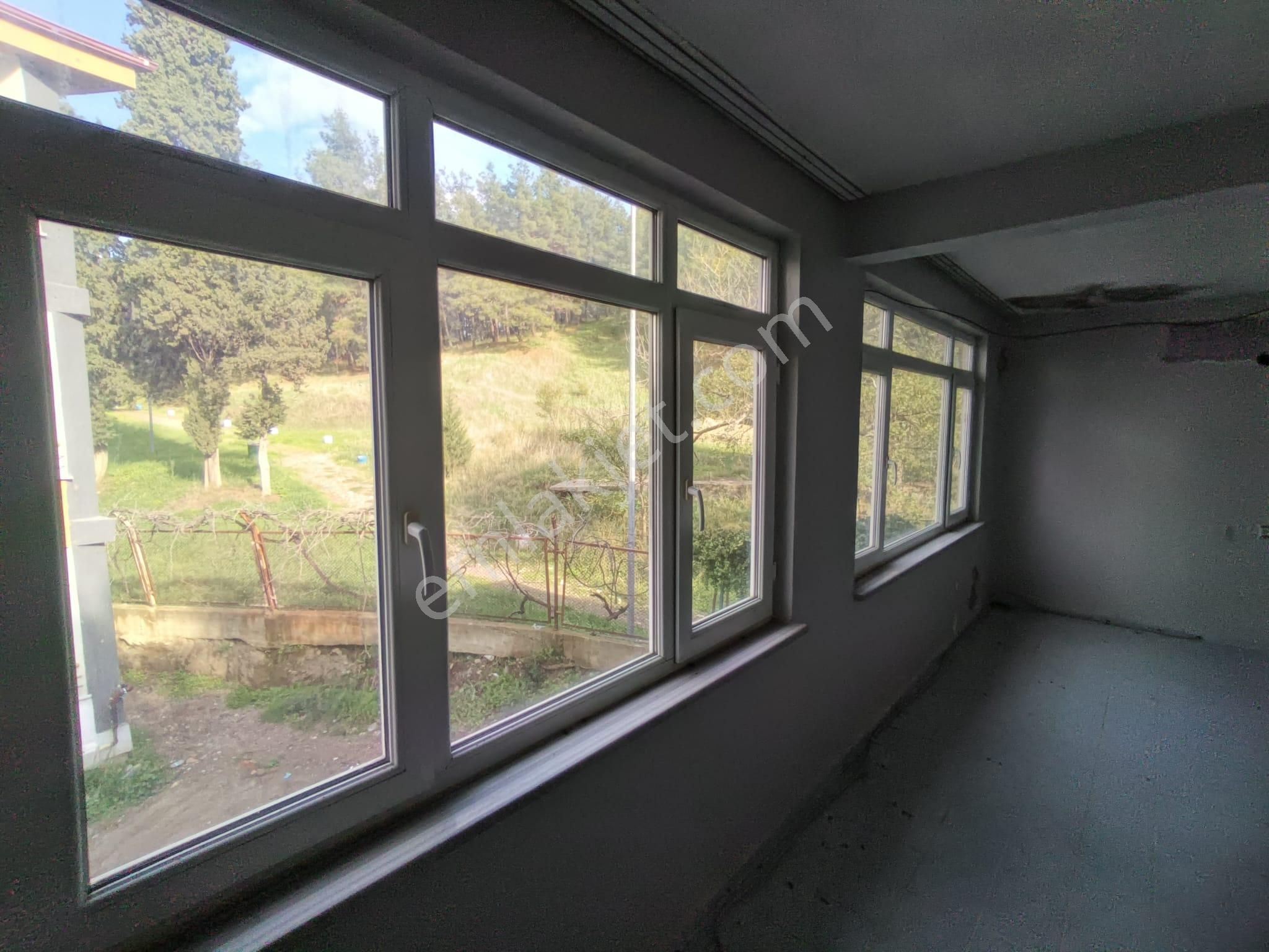 Golden Globy Edremit Turhanbey'de Satılık 77 M2 Arsa Üstüne Kurulu İki Katlı Ev - Görsel 19