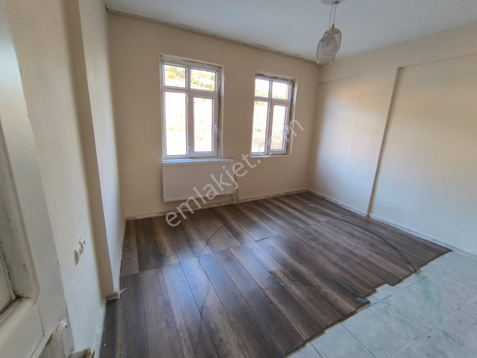 Beykent Sitesi'nde 2. 35 Metre Yola Sıfır 3+1 Satılk Uygun Daire - Görsel 12