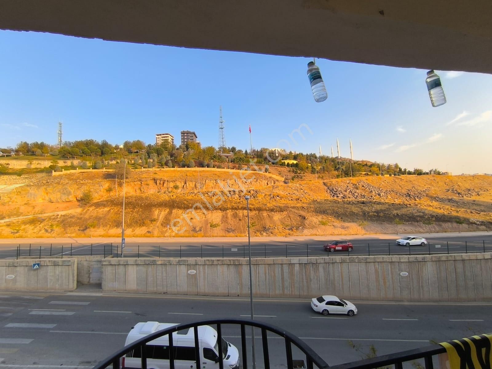 Beykent Sitesi'nde 2. 35 Metre Yola Sıfır 3+1 Satılk Uygun Daire - Görsel 20